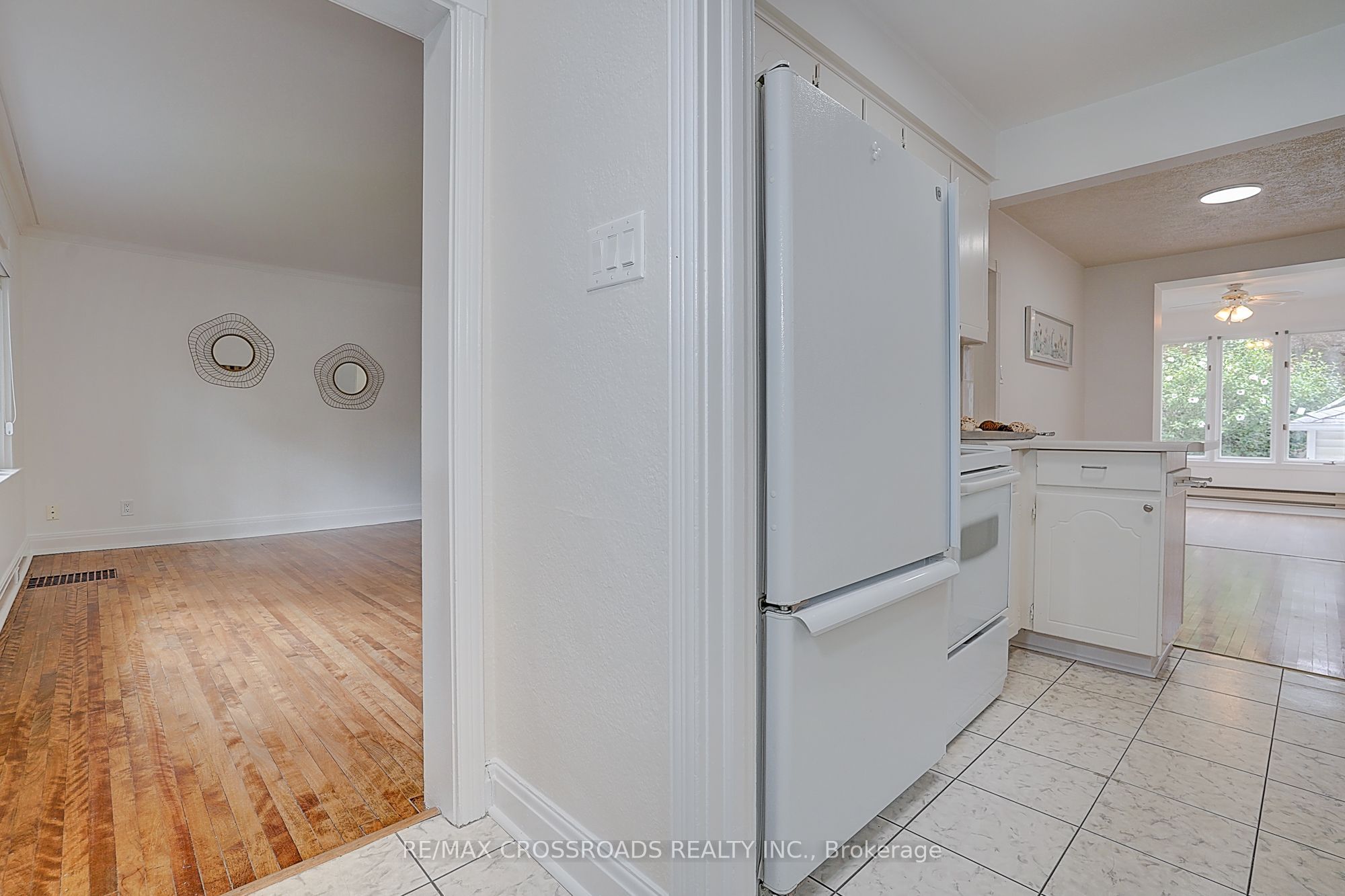 128 Leacrest Road Property Photo 5