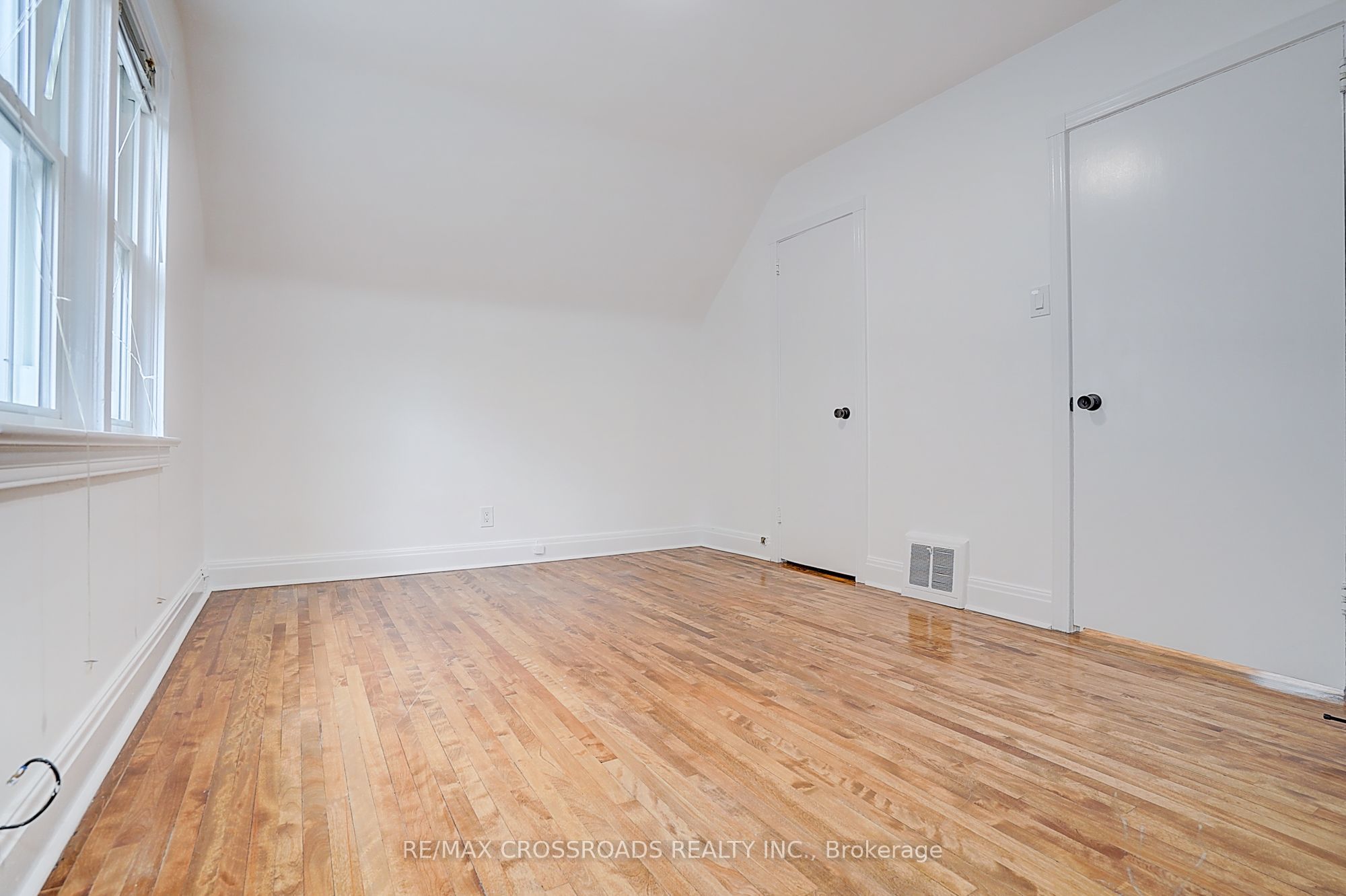 128 Leacrest Road Property Photo 32