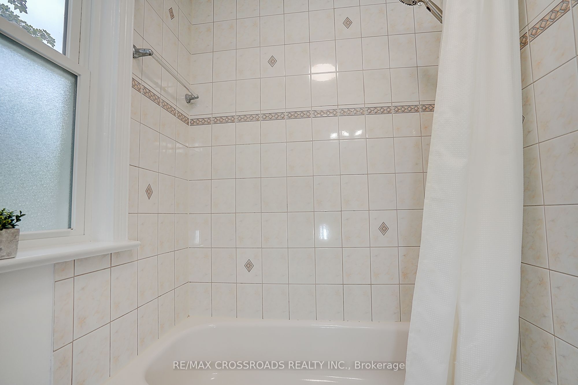 128 Leacrest Road Property Photo 38