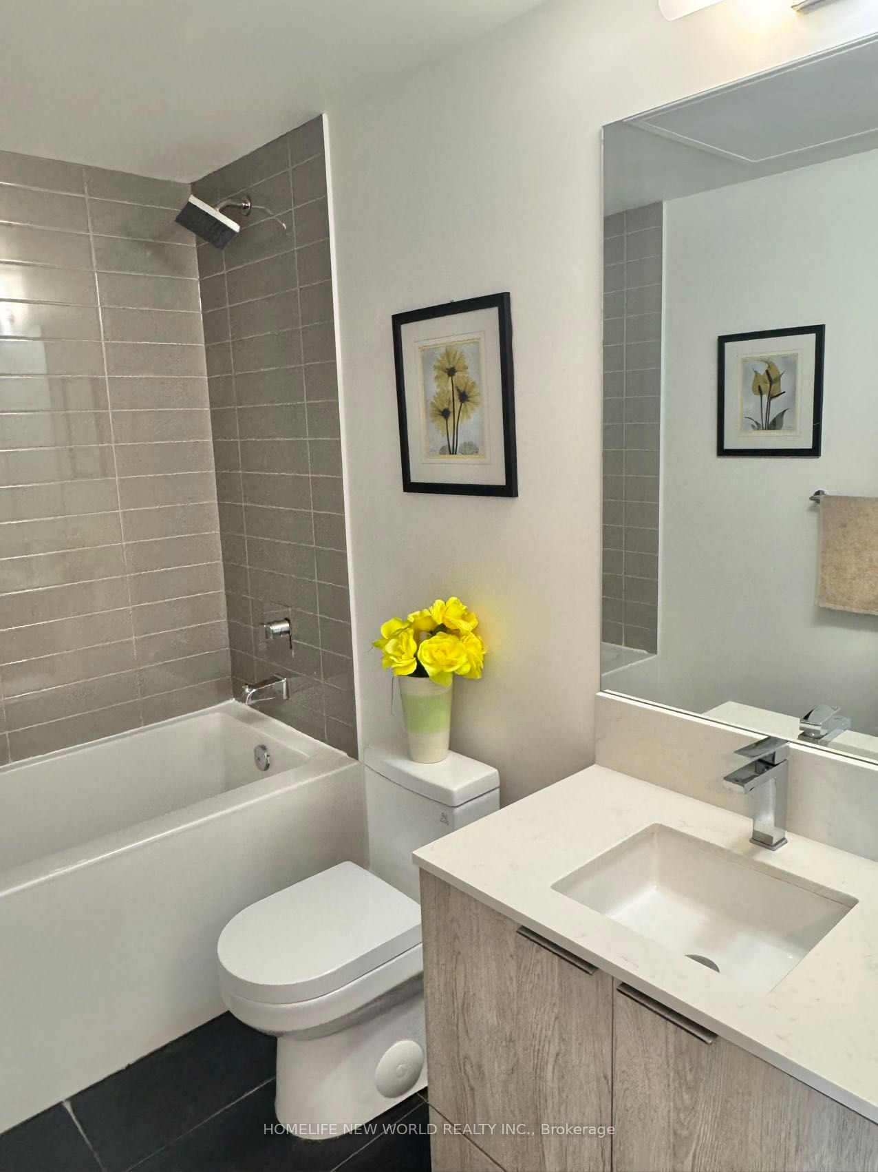 181 Dundas Street E 1806 Property Photo 8