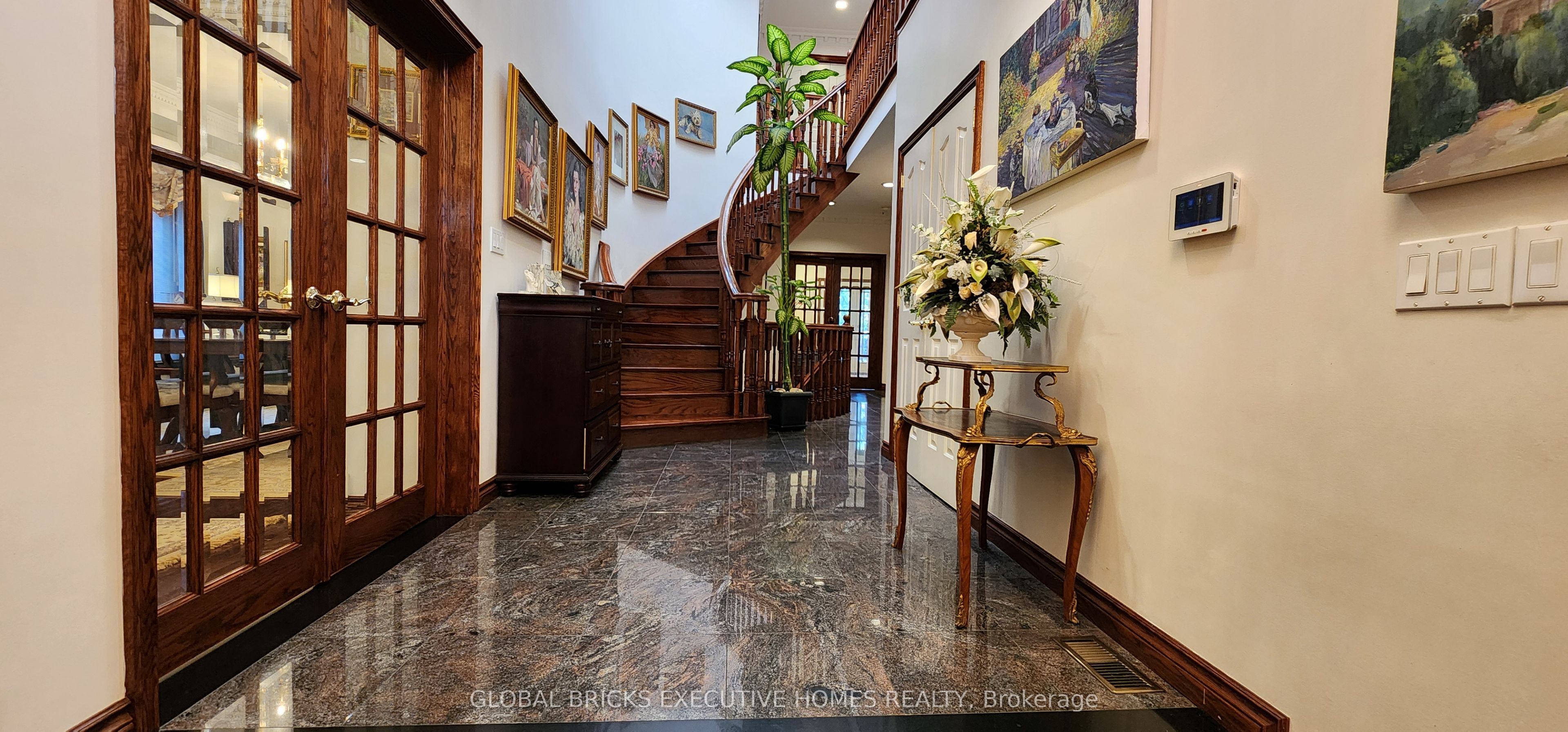 375 Princess Avenue Property Photo 2