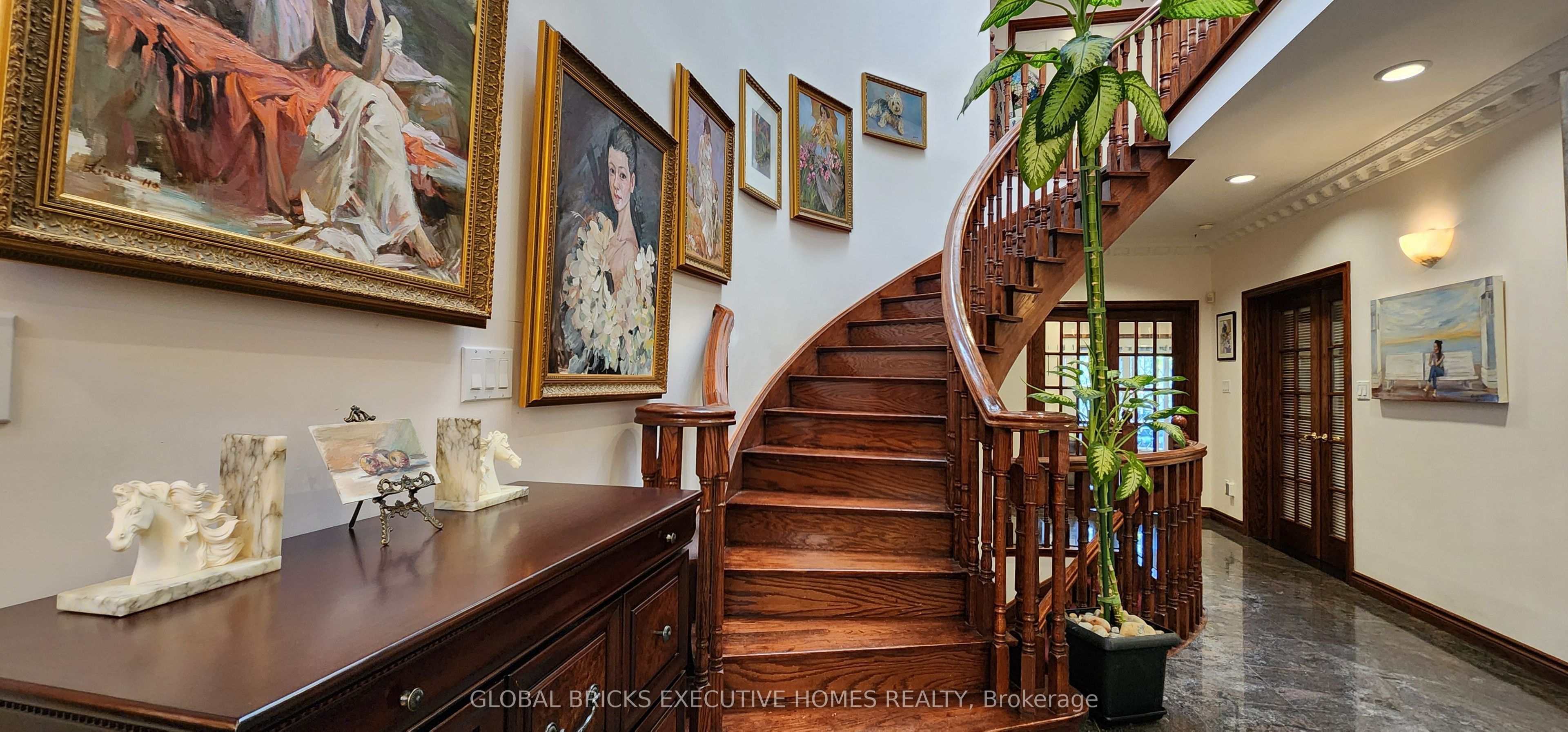 375 Princess Avenue Property Photo 3