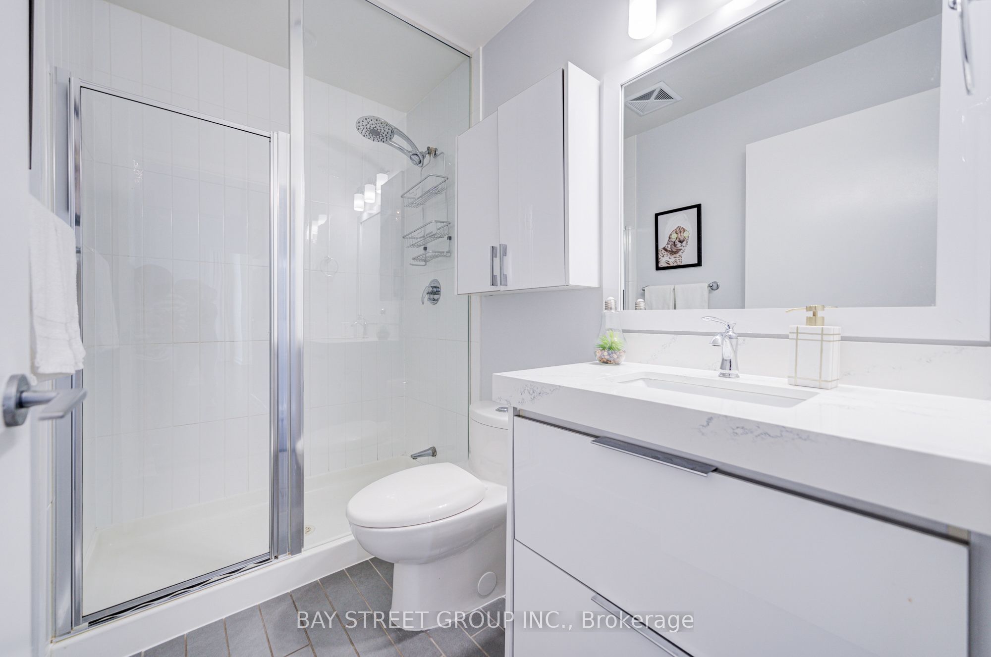33 Singer Court Ph02 Property Photo 33