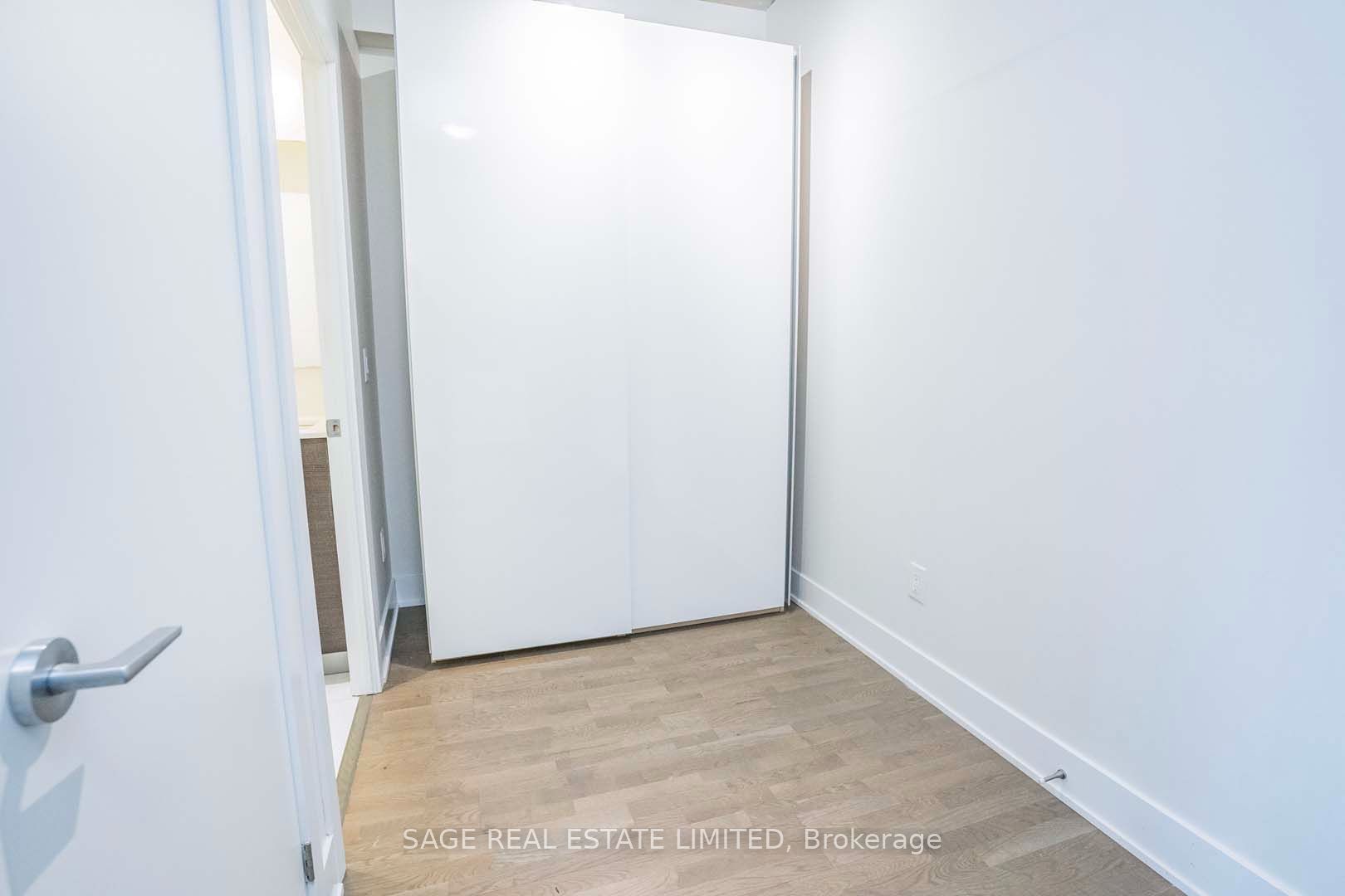 90 Trinity Street 305 Property Photo 14