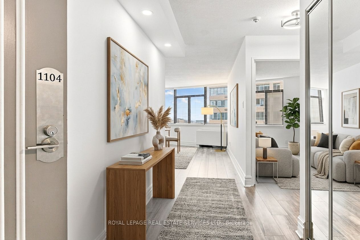 250 Queens Quay 1104 Property Photo 4