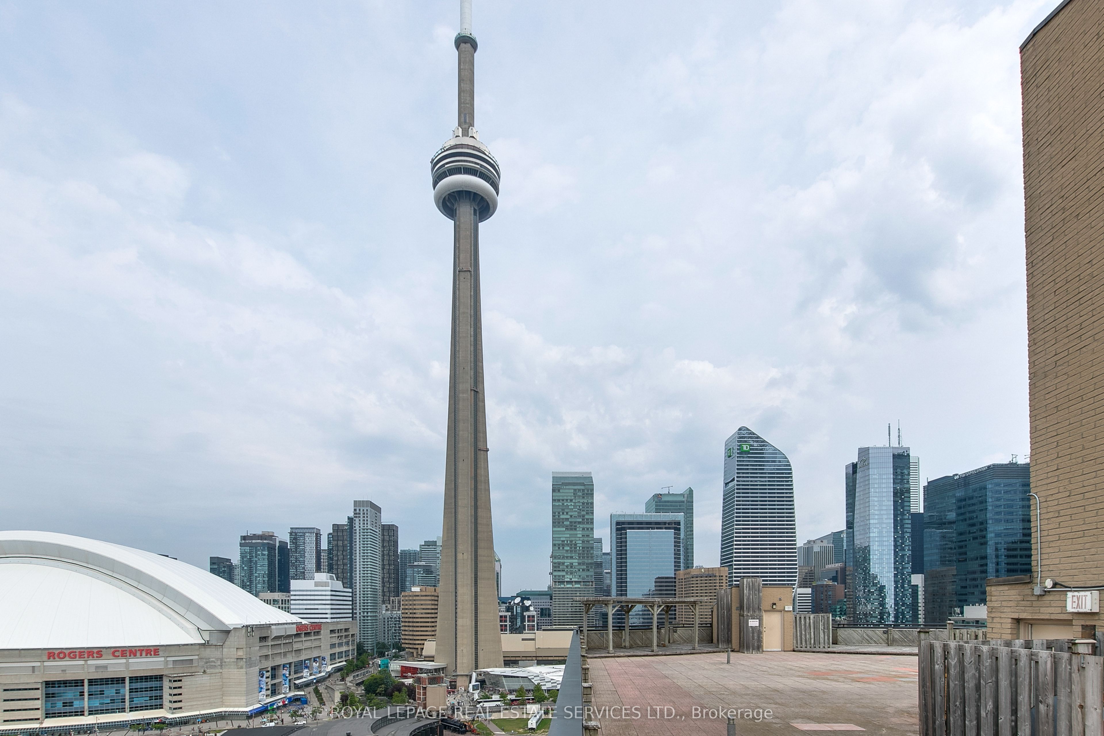 250 Queens Quay 1104 Property Photo 29