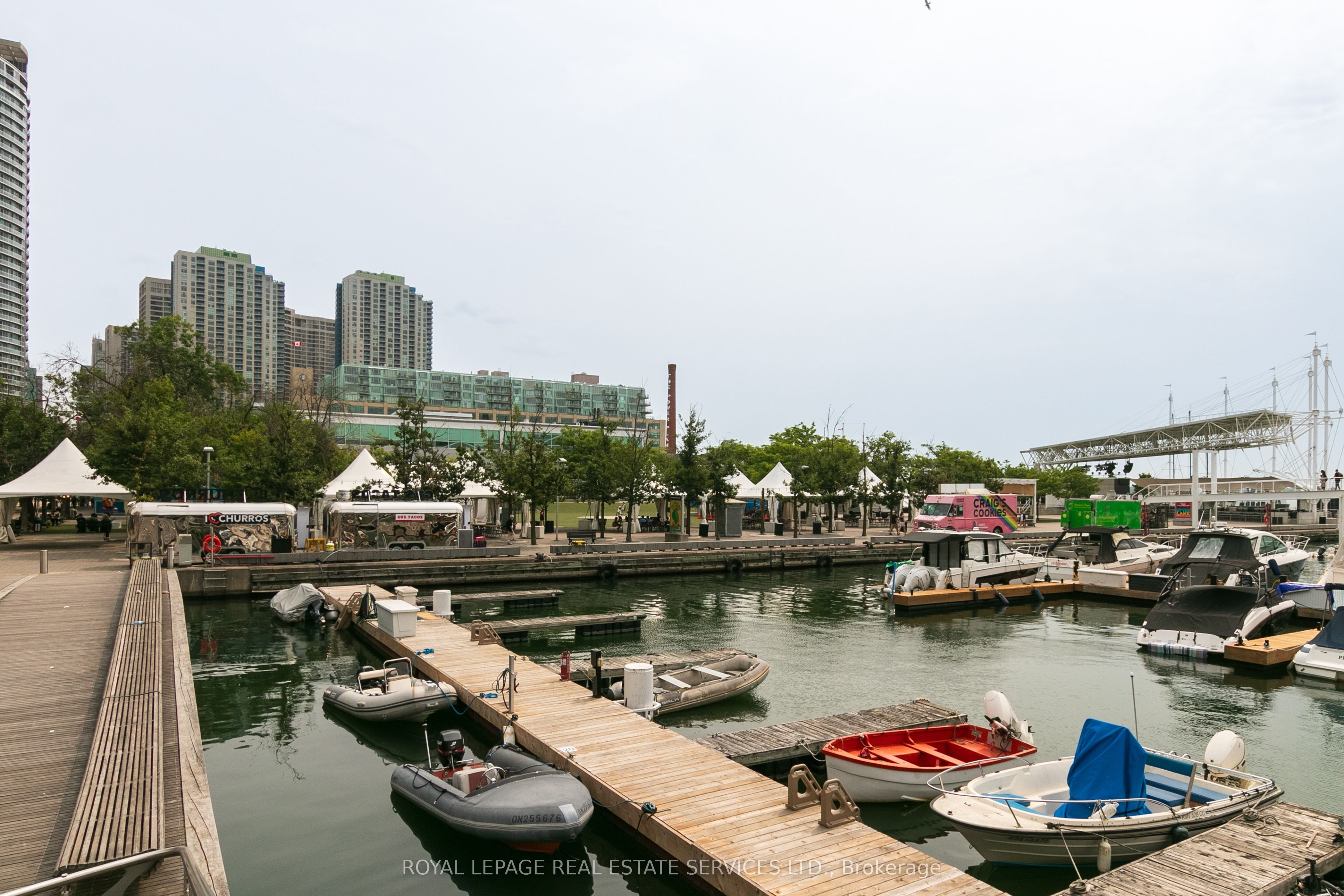 250 Queens Quay 1104 Property Photo 33