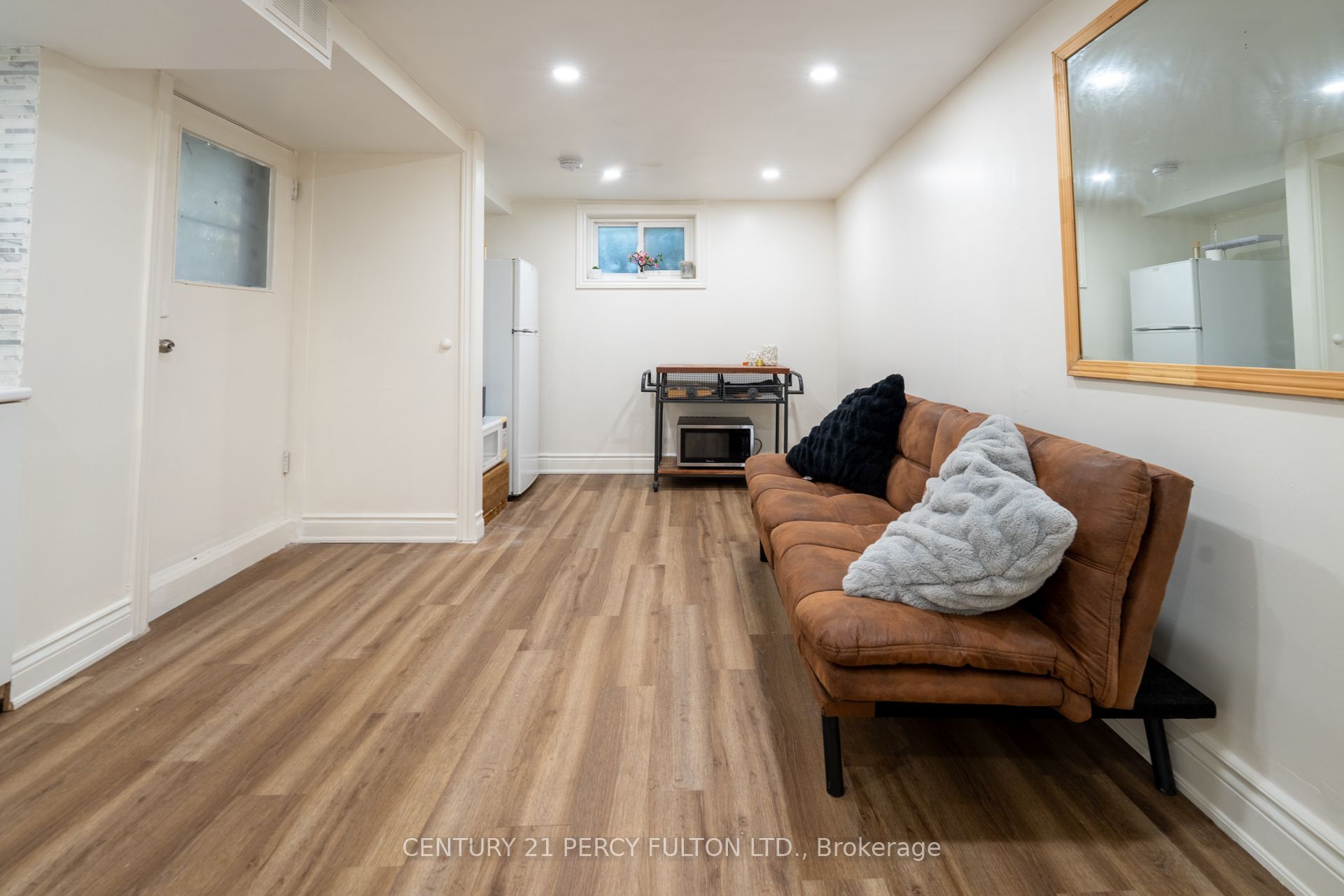 6 Donna Court Property Photo 37