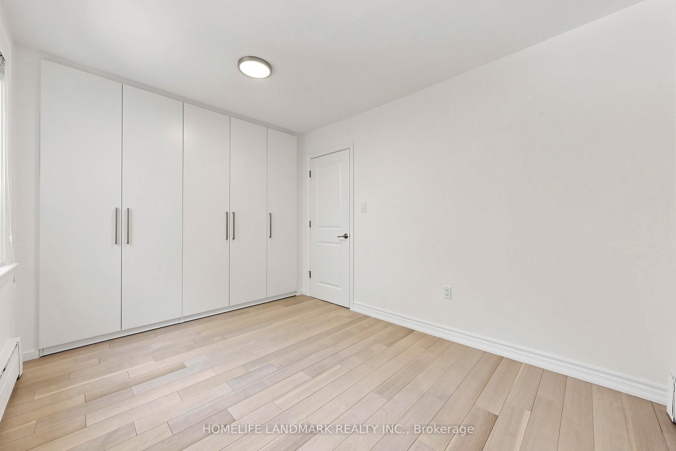 190 Lawrence Avenue W Property Photo 25