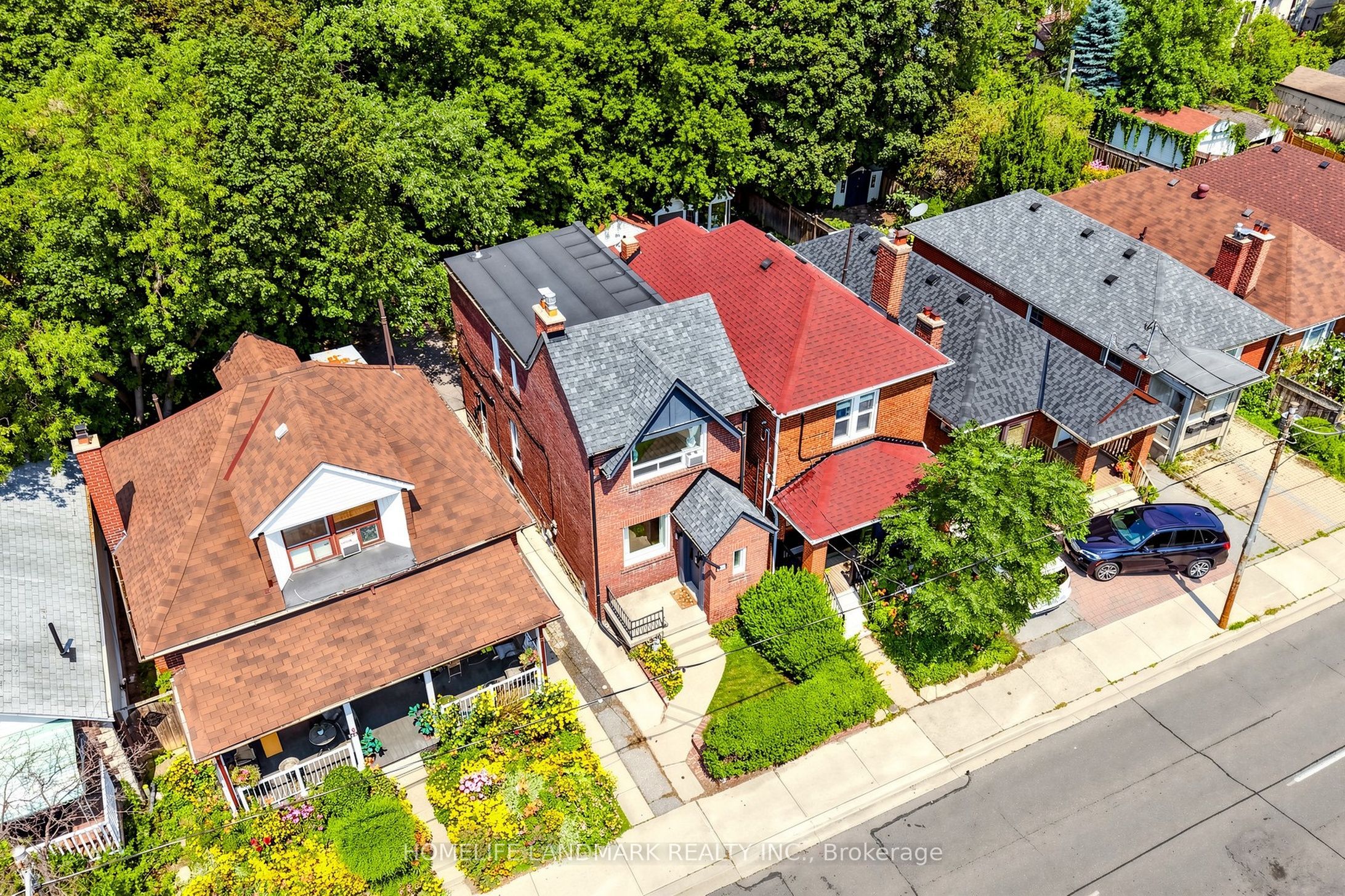 190 Lawrence Avenue W Property Photo 41