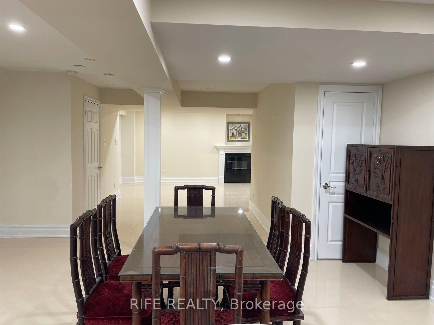 48 Transwell Avenue Property Photo 2