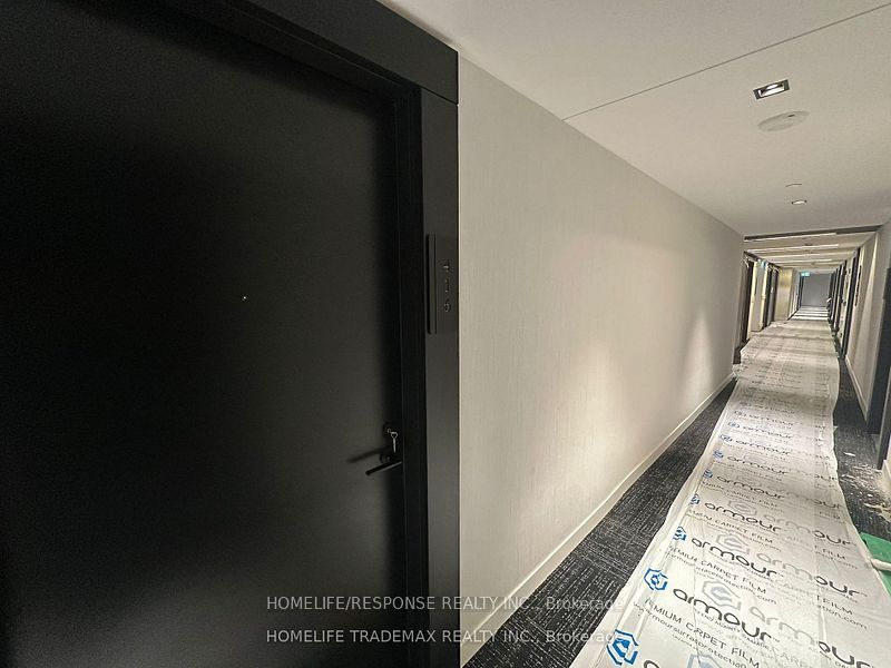 117 Broadway Avenue 416 Property Photo 3