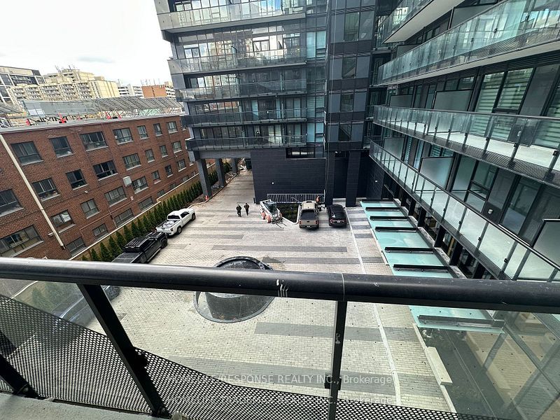 117 Broadway Avenue 416 Property Photo 10