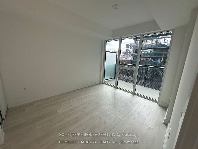 117 Broadway Avenue 416 Property Photo 11