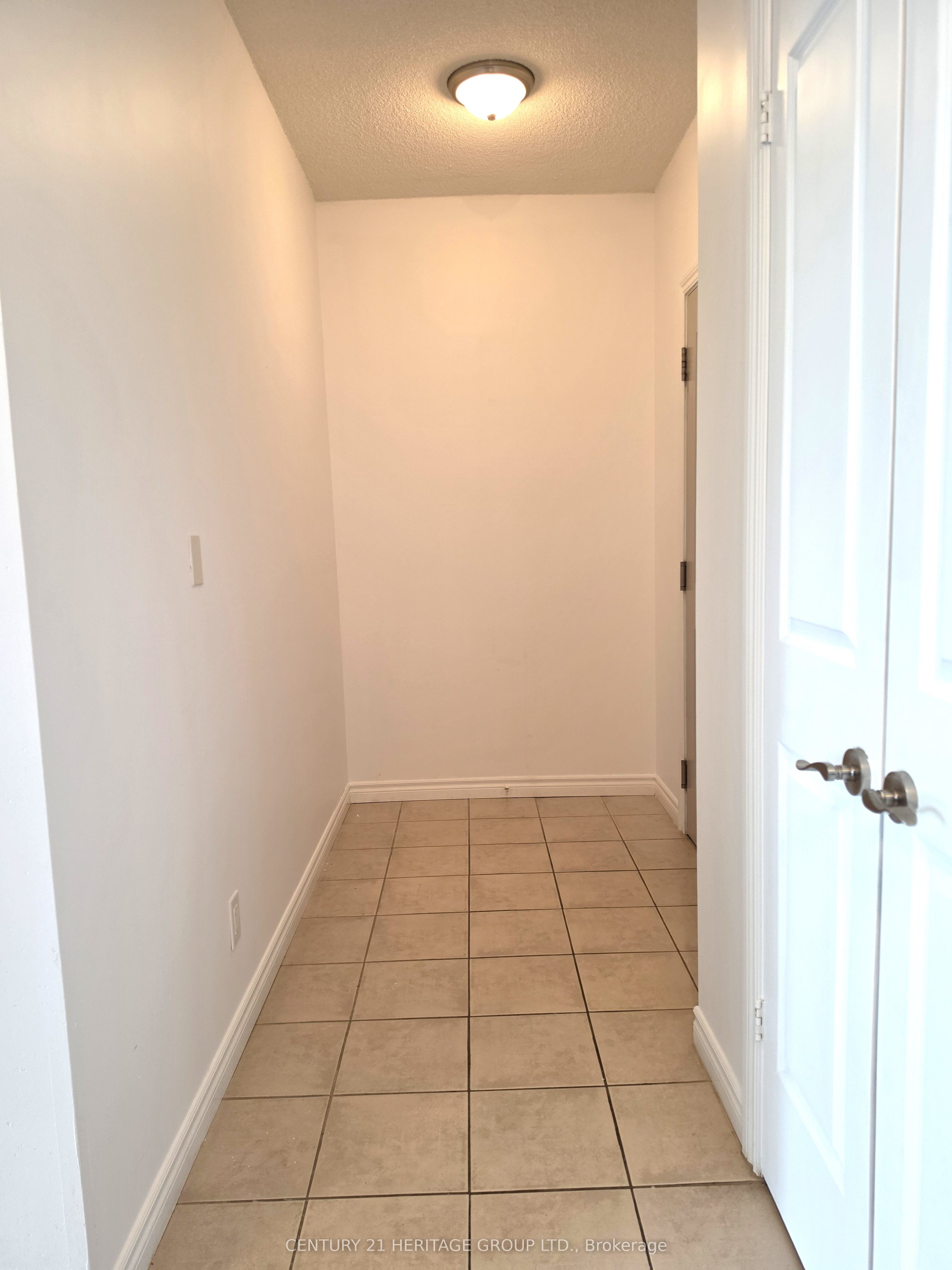 135 Wynford Drive 1008 Property Photo 7