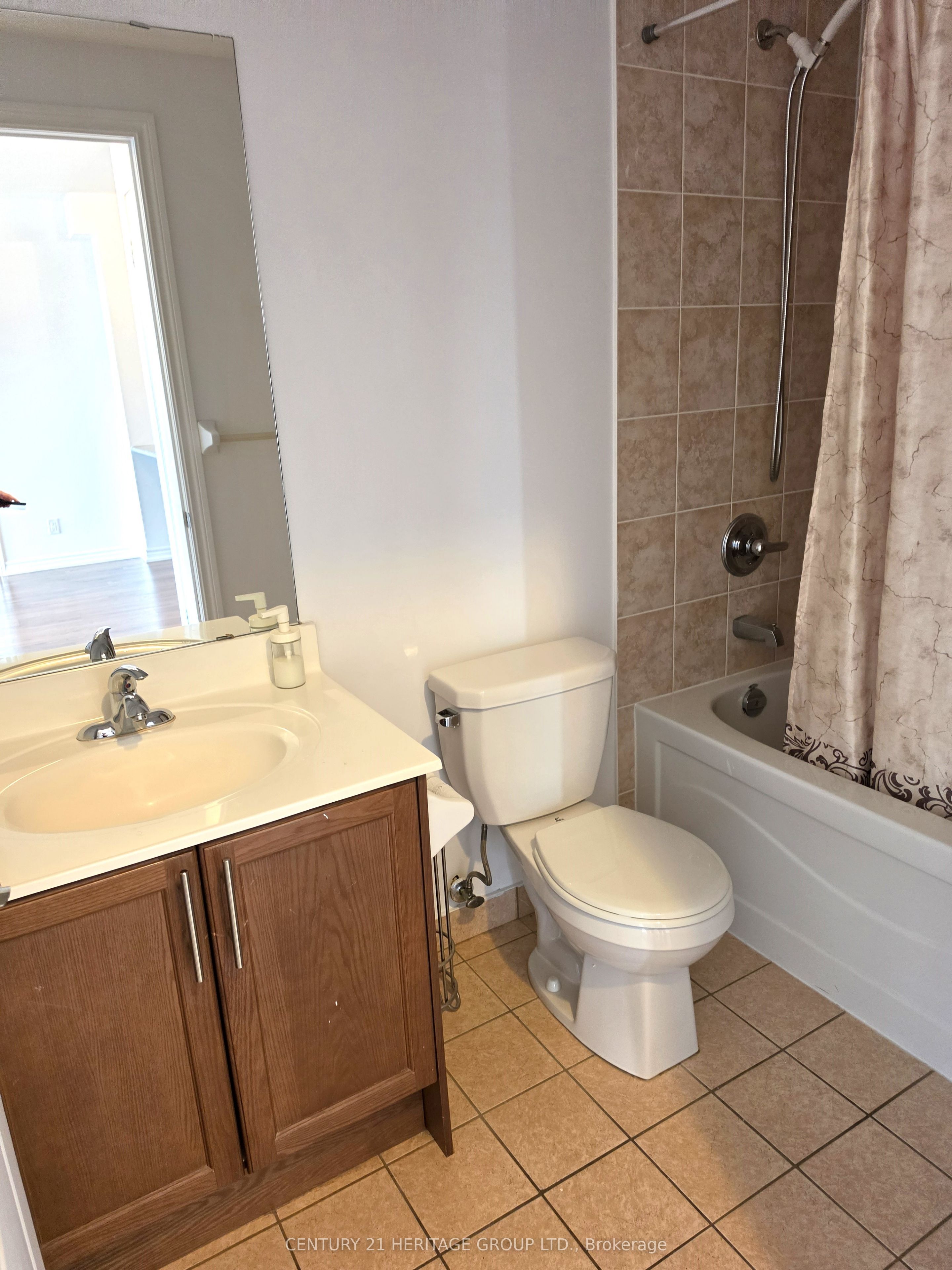 135 Wynford Drive 1008 Property Photo 25
