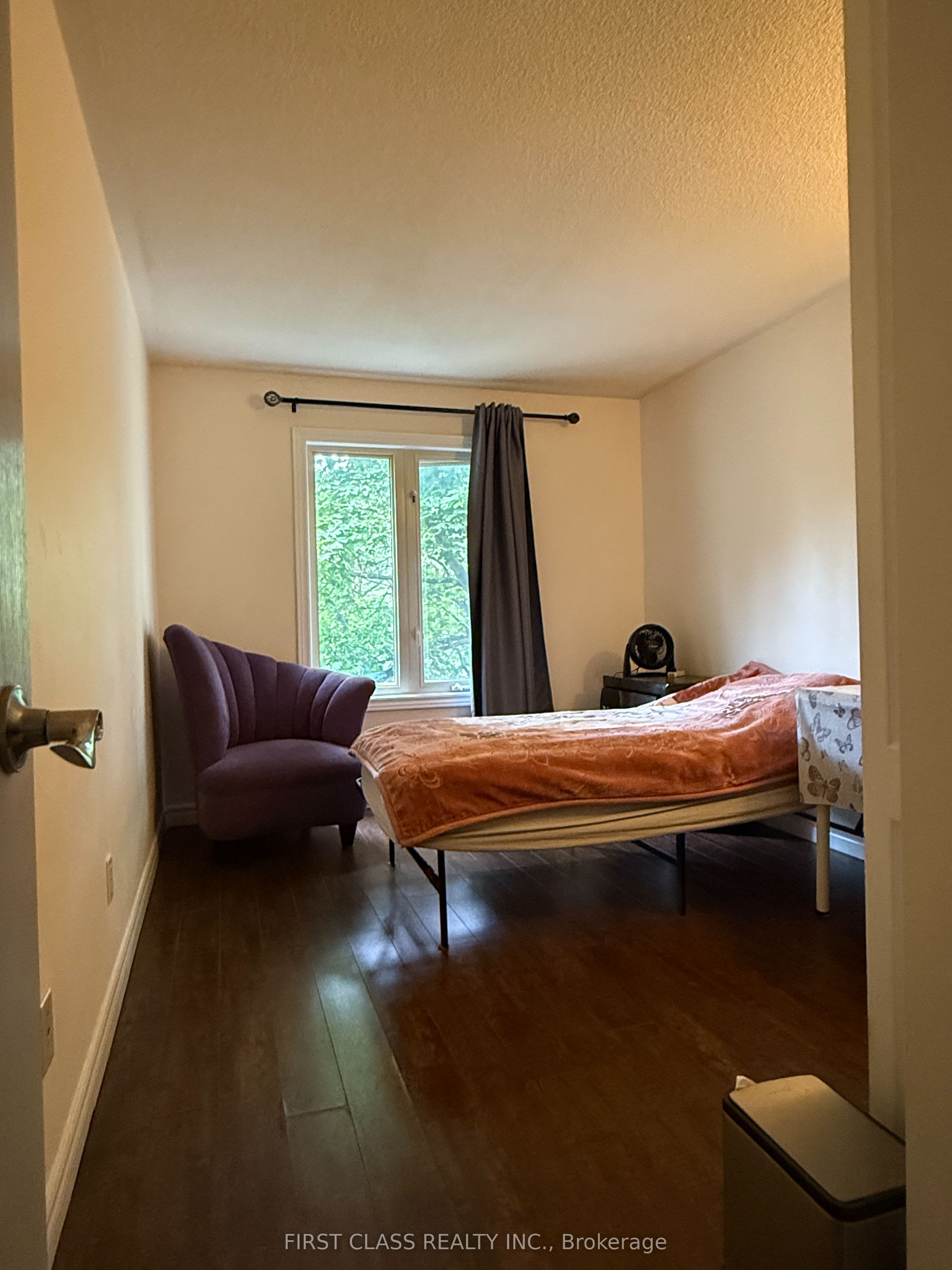 17 Harnworth Drive Property Photo 8