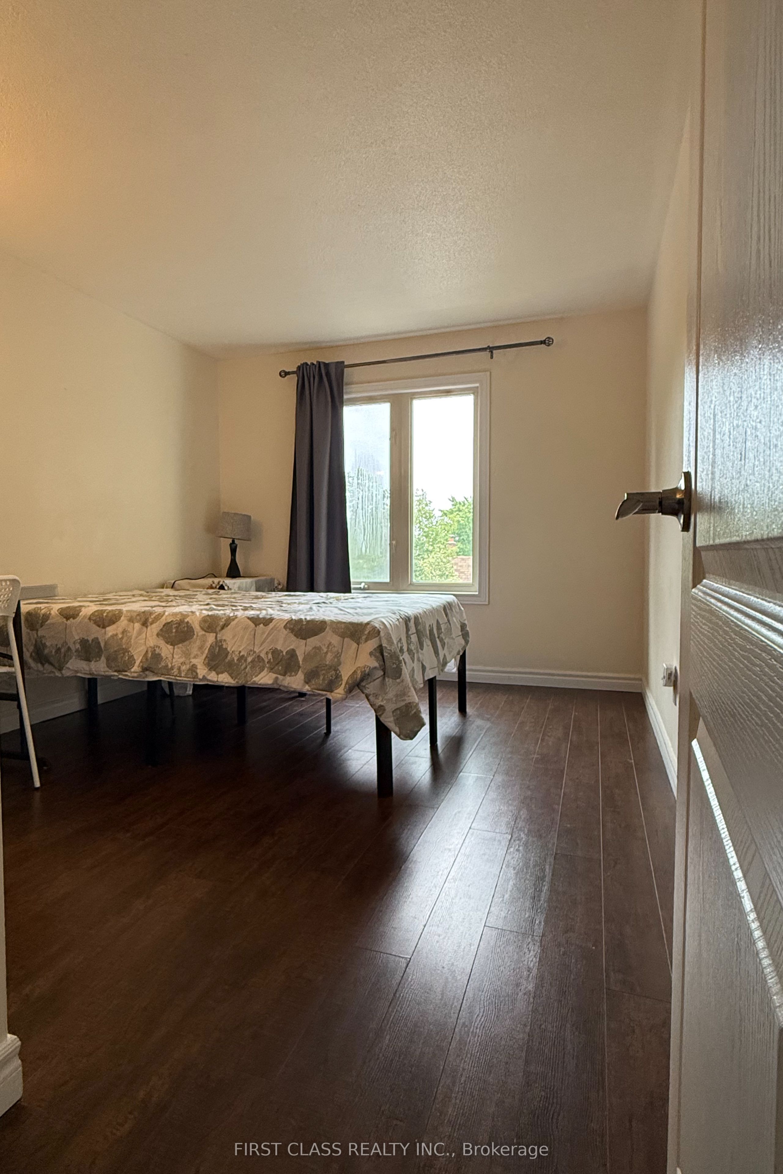 17 Harnworth Drive Property Photo 9