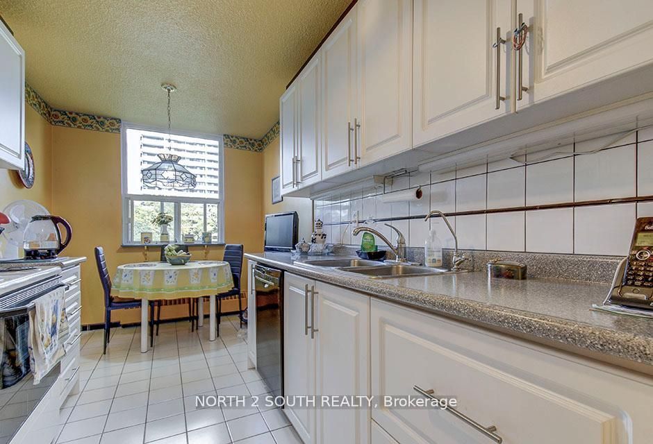 175 Hilda Avenue 511 Property Photo 16