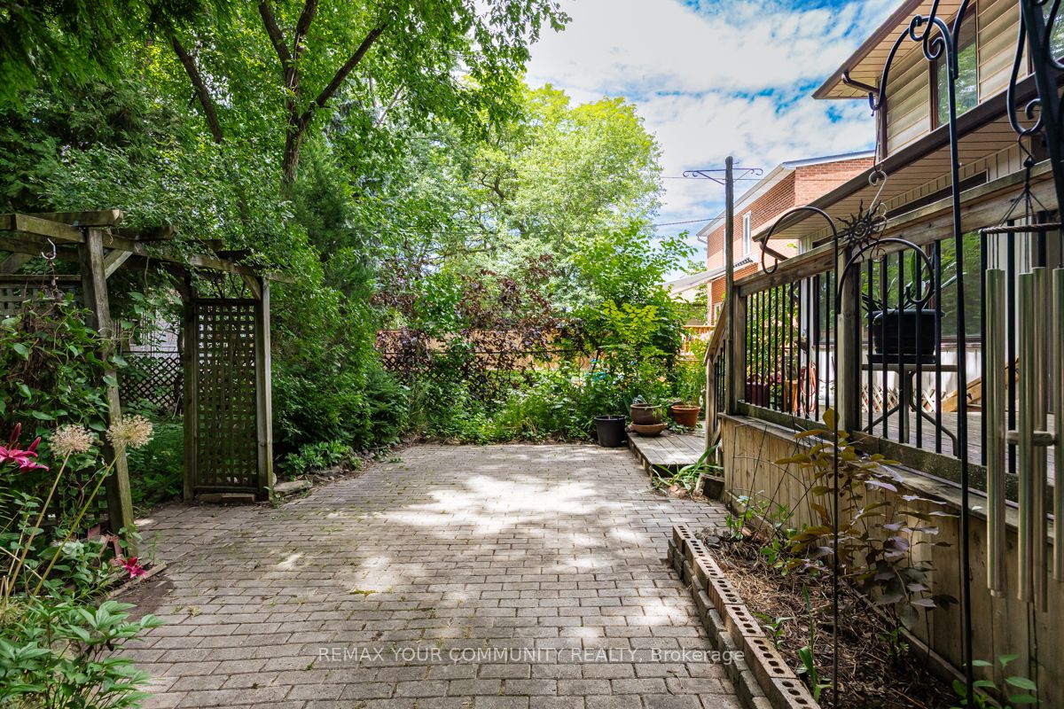 39 Cadillac Avenue Property Photo 43
