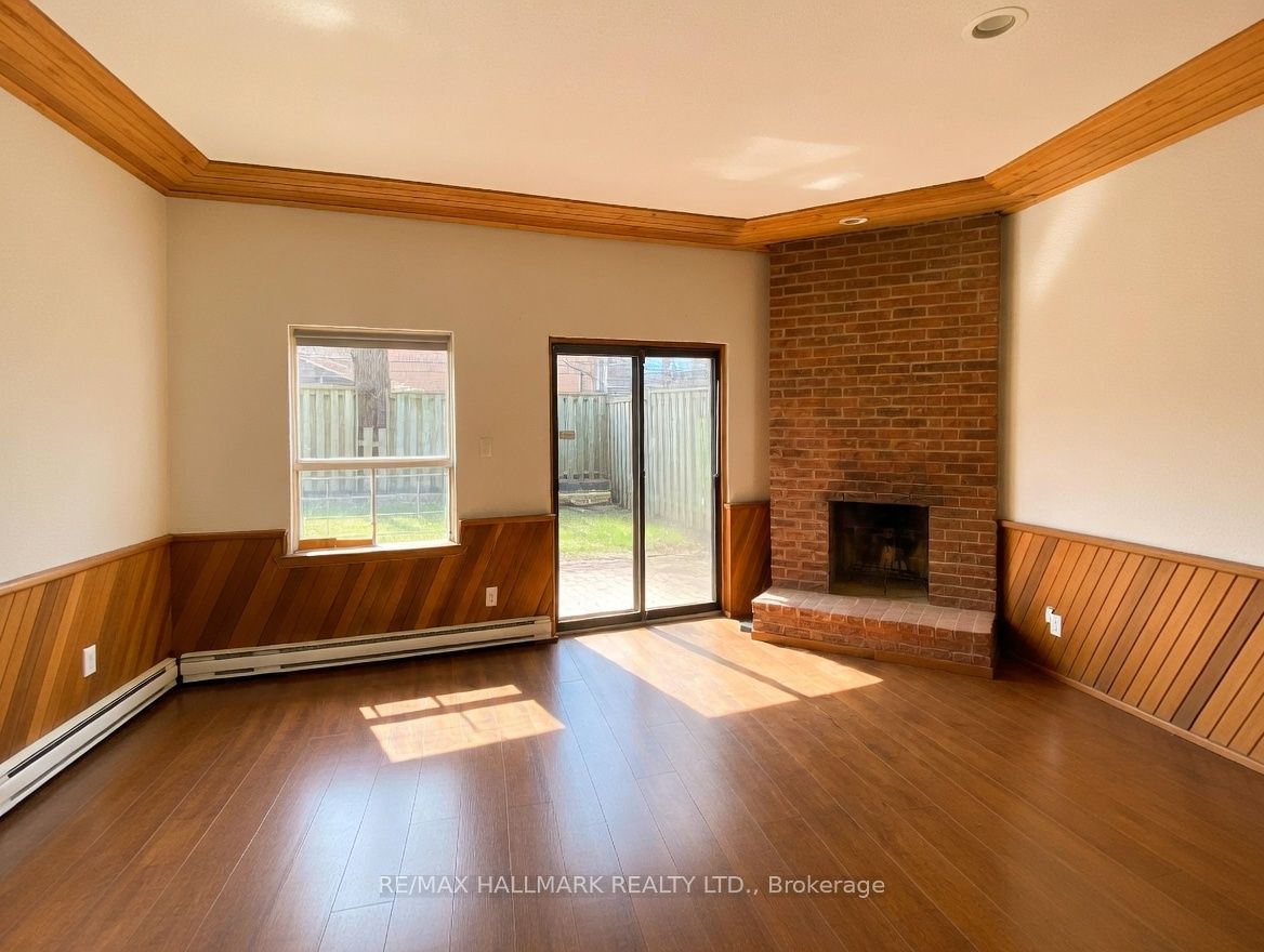 222 Broadway Avenue Property Photo 2