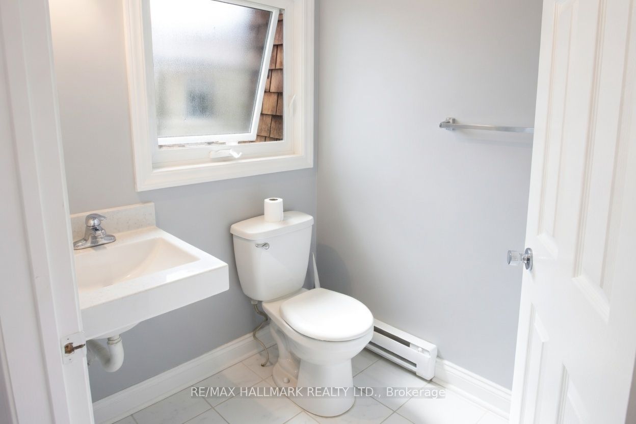222 Broadway Avenue Property Photo 5