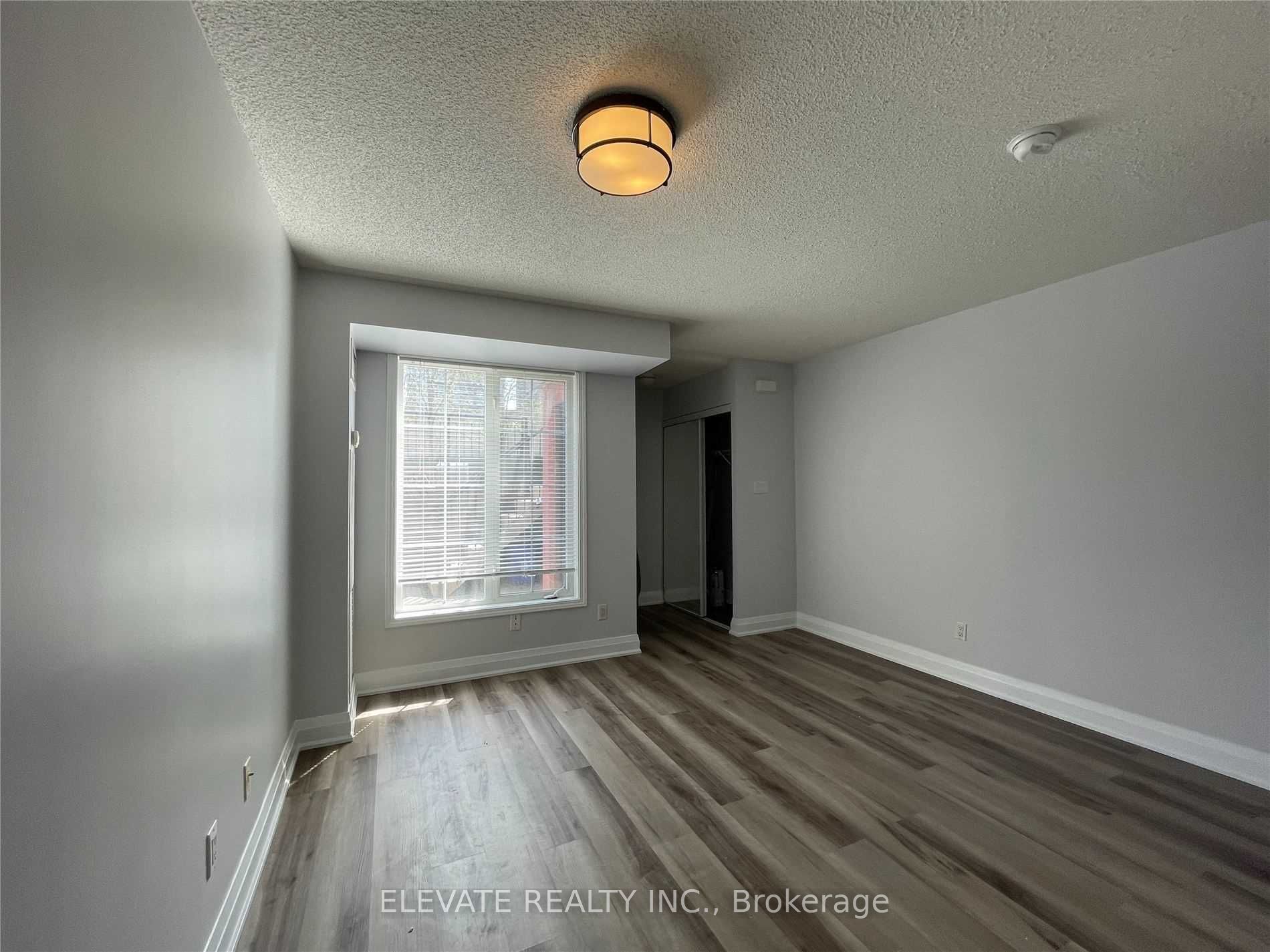 68 Douro Street 111 Property Photo 6