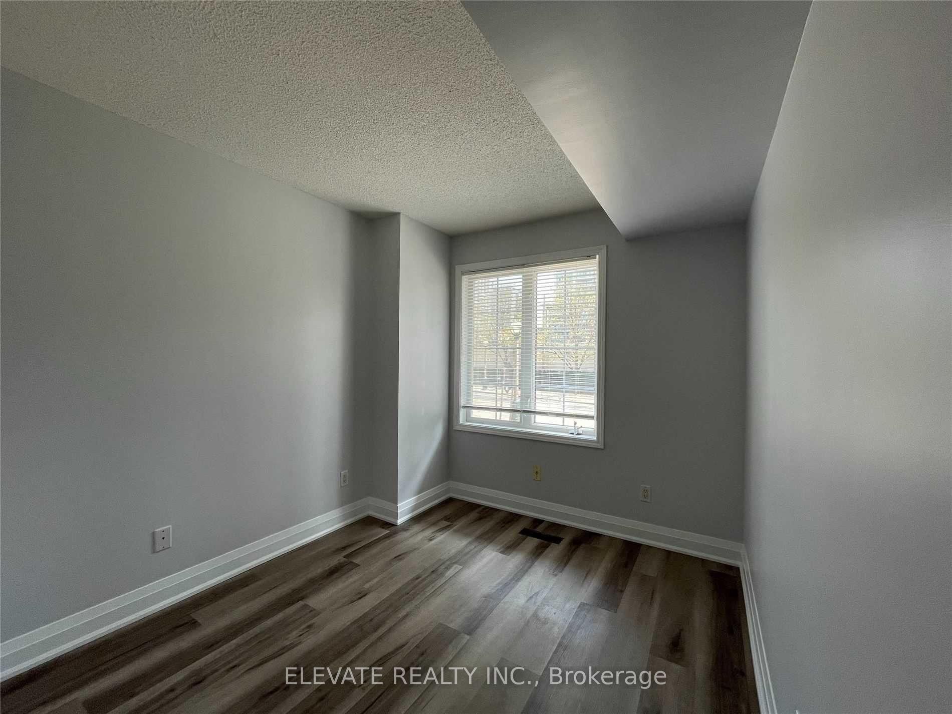 68 Douro Street 111 Property Photo 13