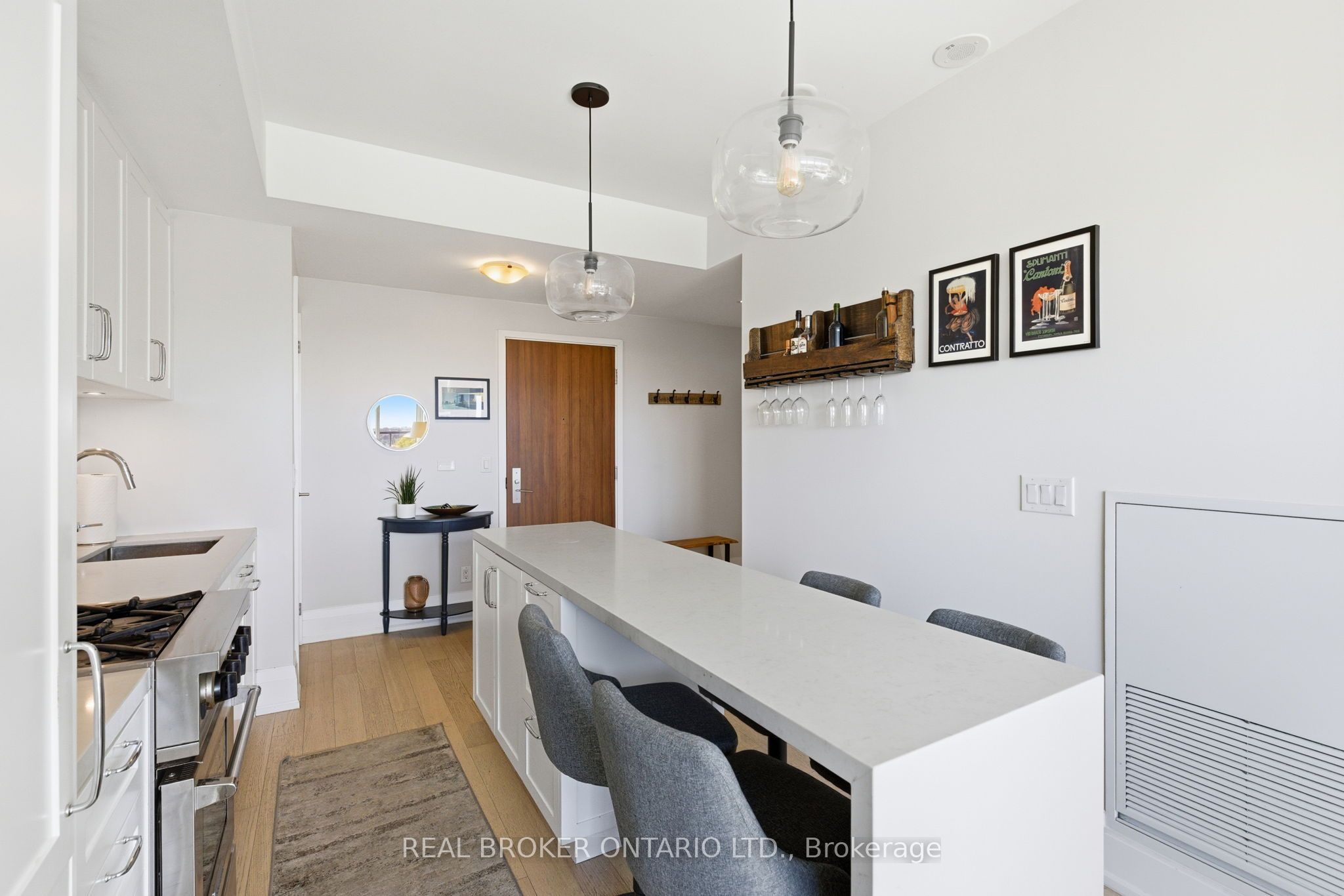 25 Malcolm Road 606 Property Photo 4