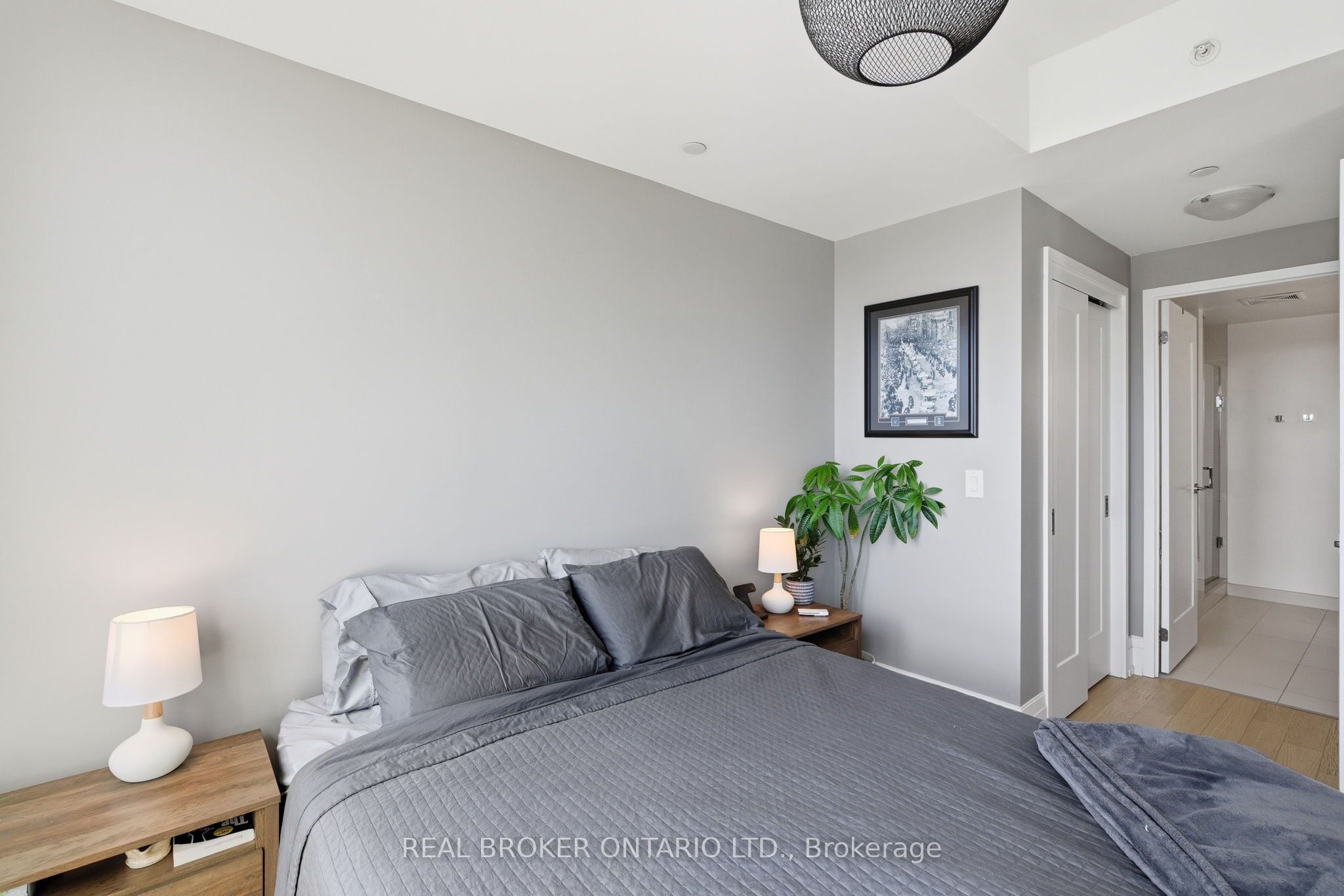 25 Malcolm Road 606 Property Photo 14