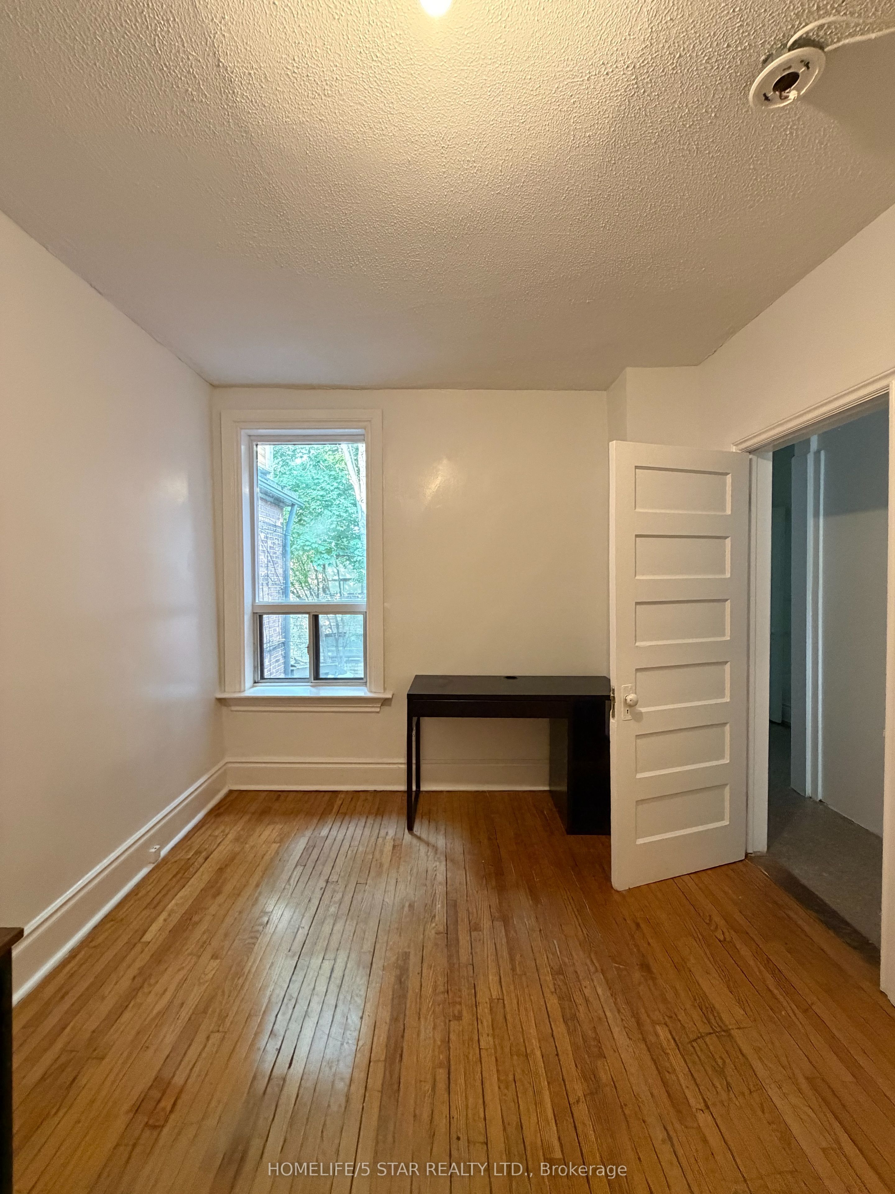 743 Euclid Avenue Apt 2 Property Photo 15