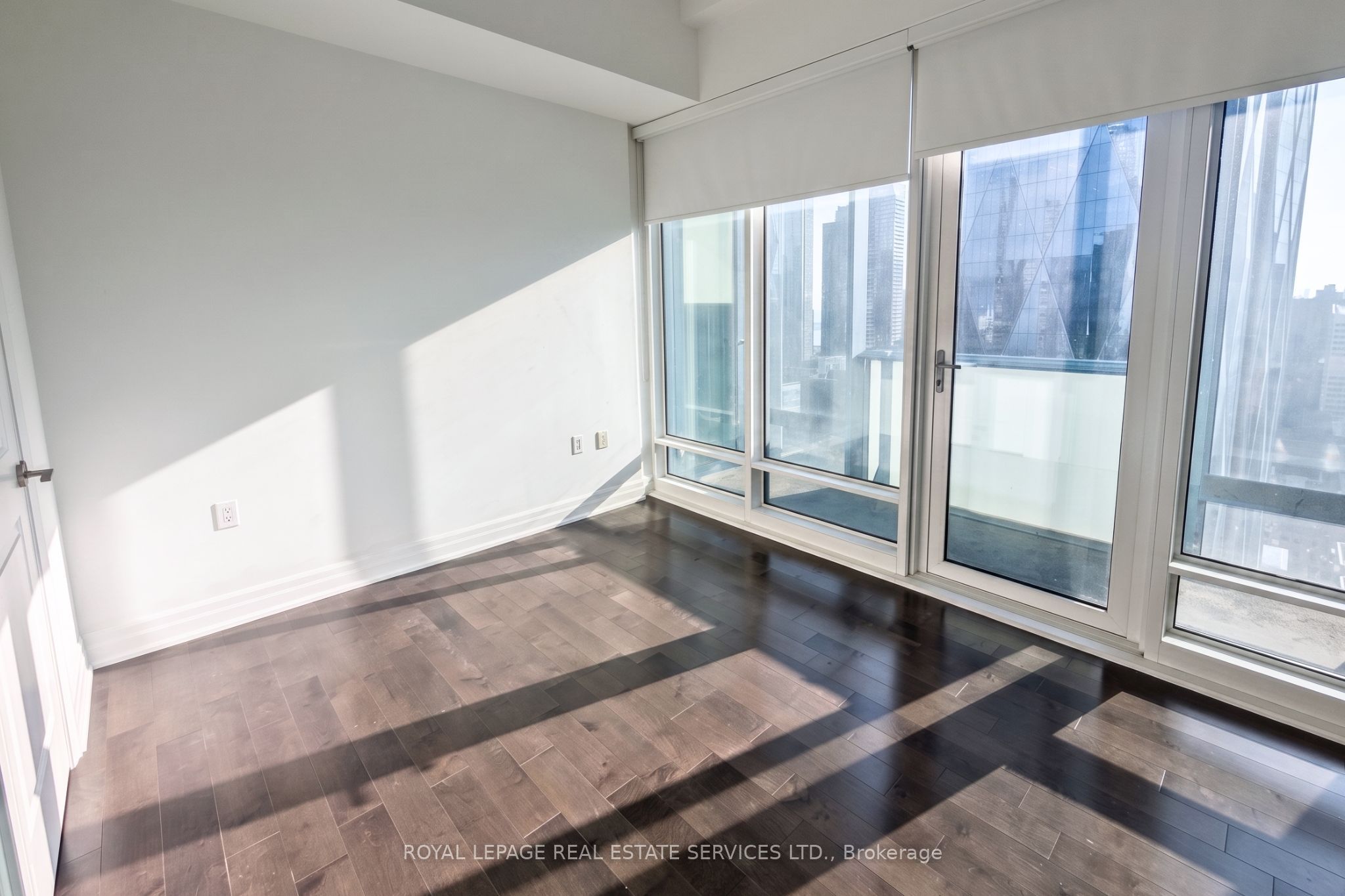 8 The Esplanade 2802 Property Photo 11