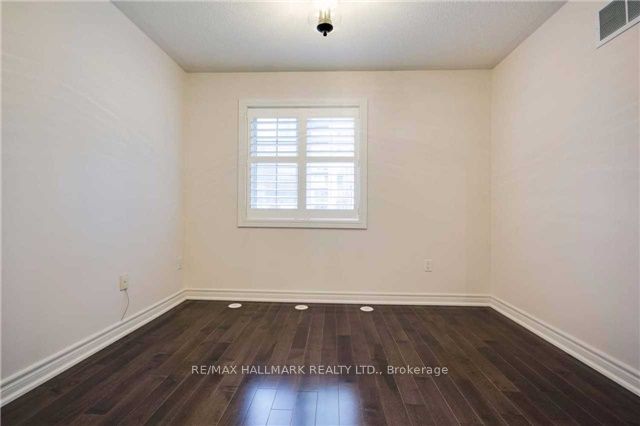 24 Glendora Avenue Property Photo 12