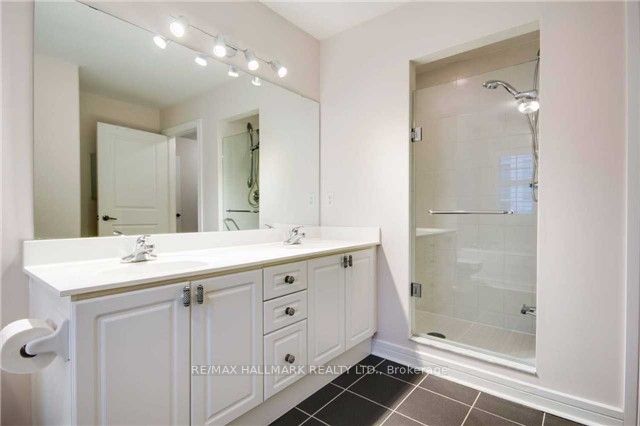 24 Glendora Avenue Property Photo 15