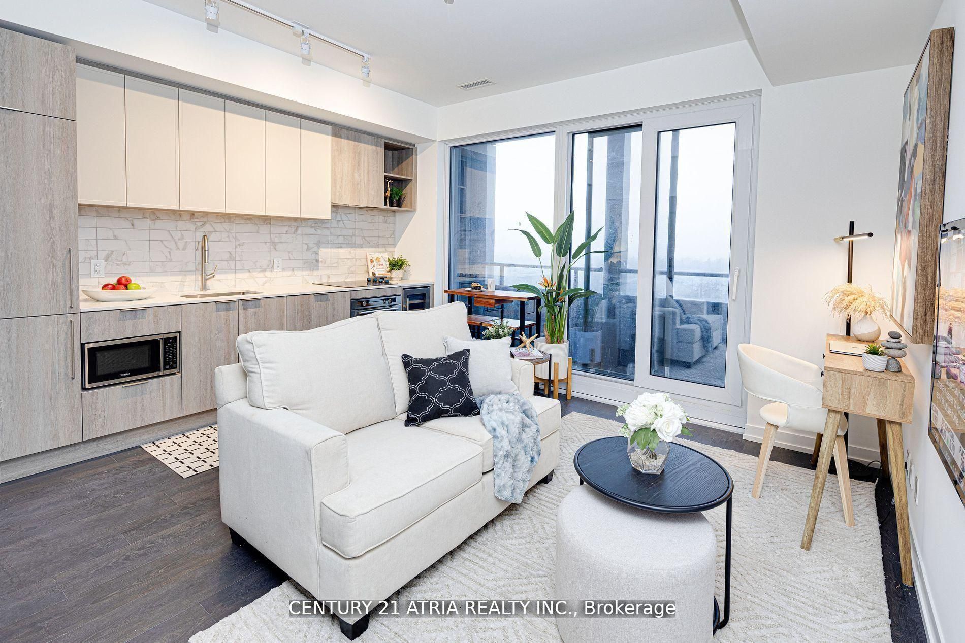 2020 Bathurst Street 1810 Property Photo 2