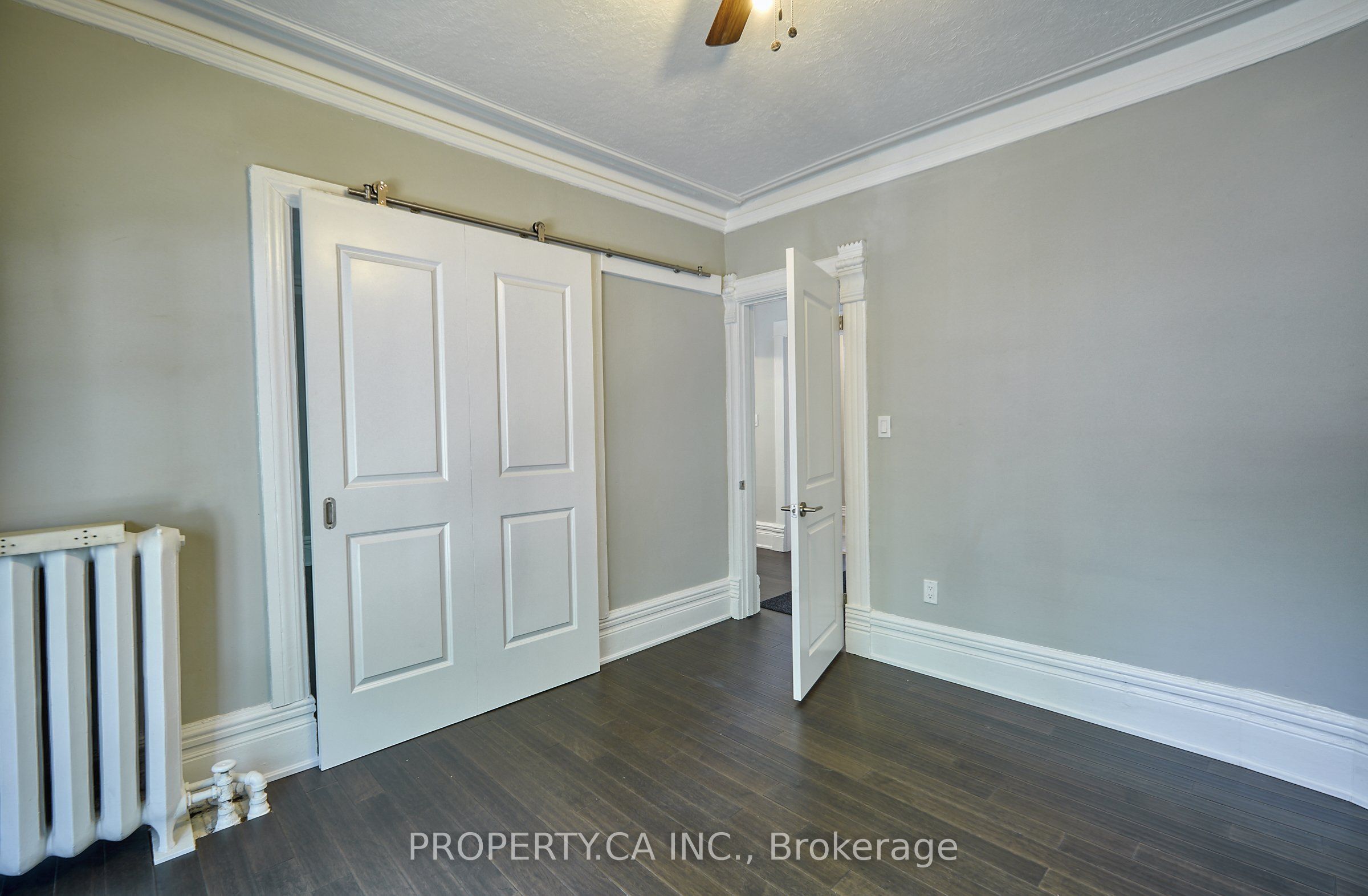 345 Gladstone Avenue Property Photo 8