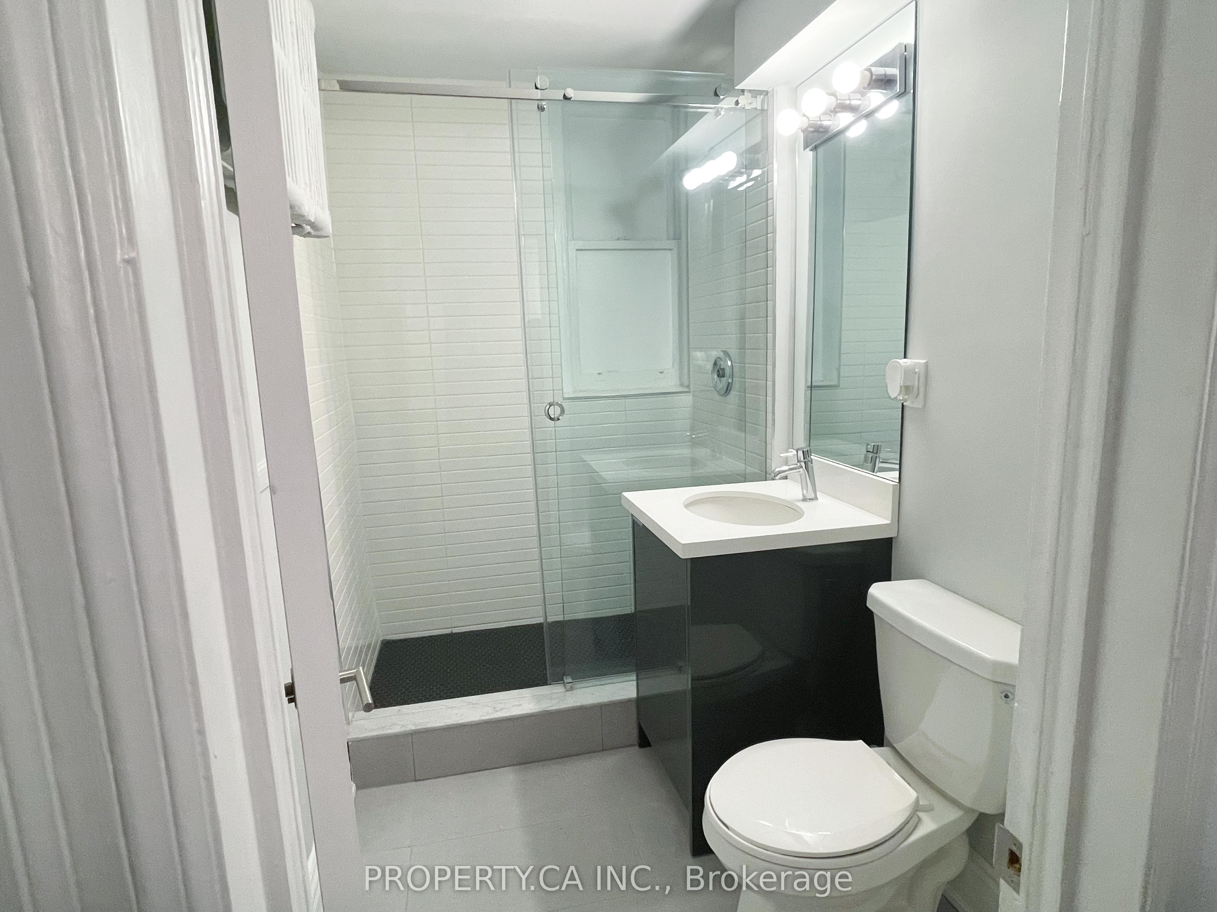 345 Gladstone Avenue Property Photo 29