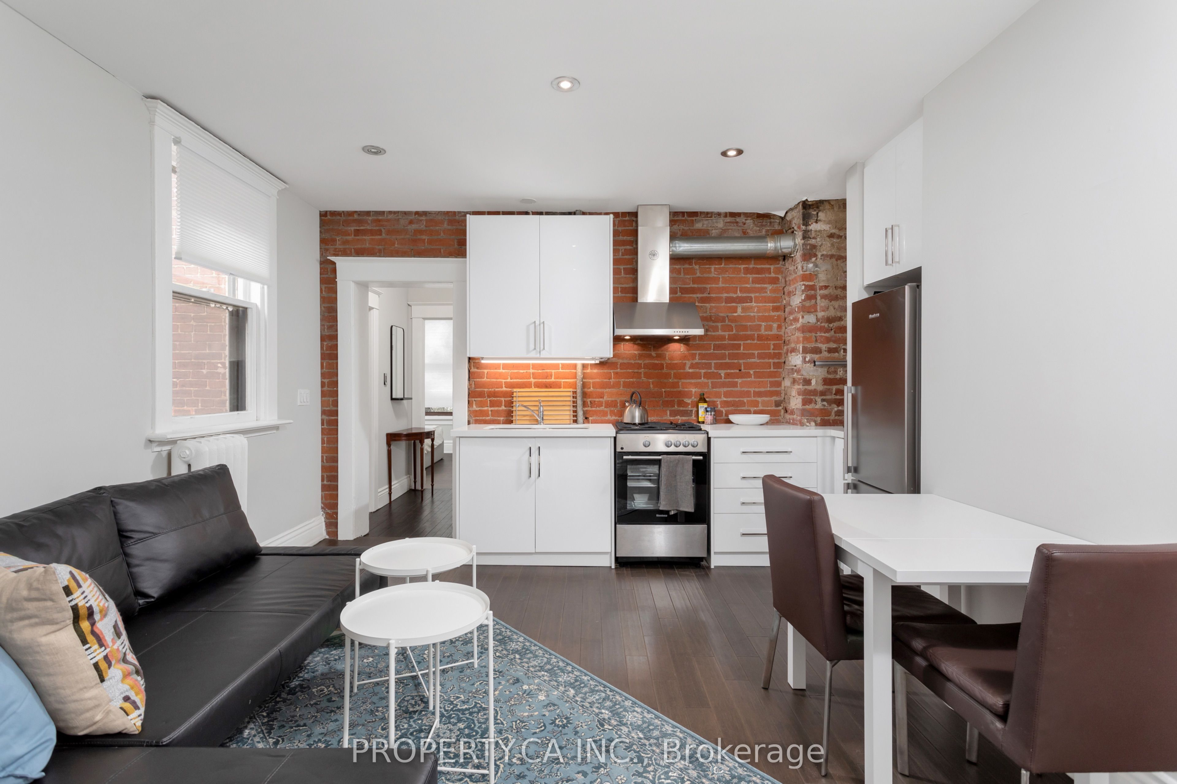 345 Gladstone Avenue Property Photo 30