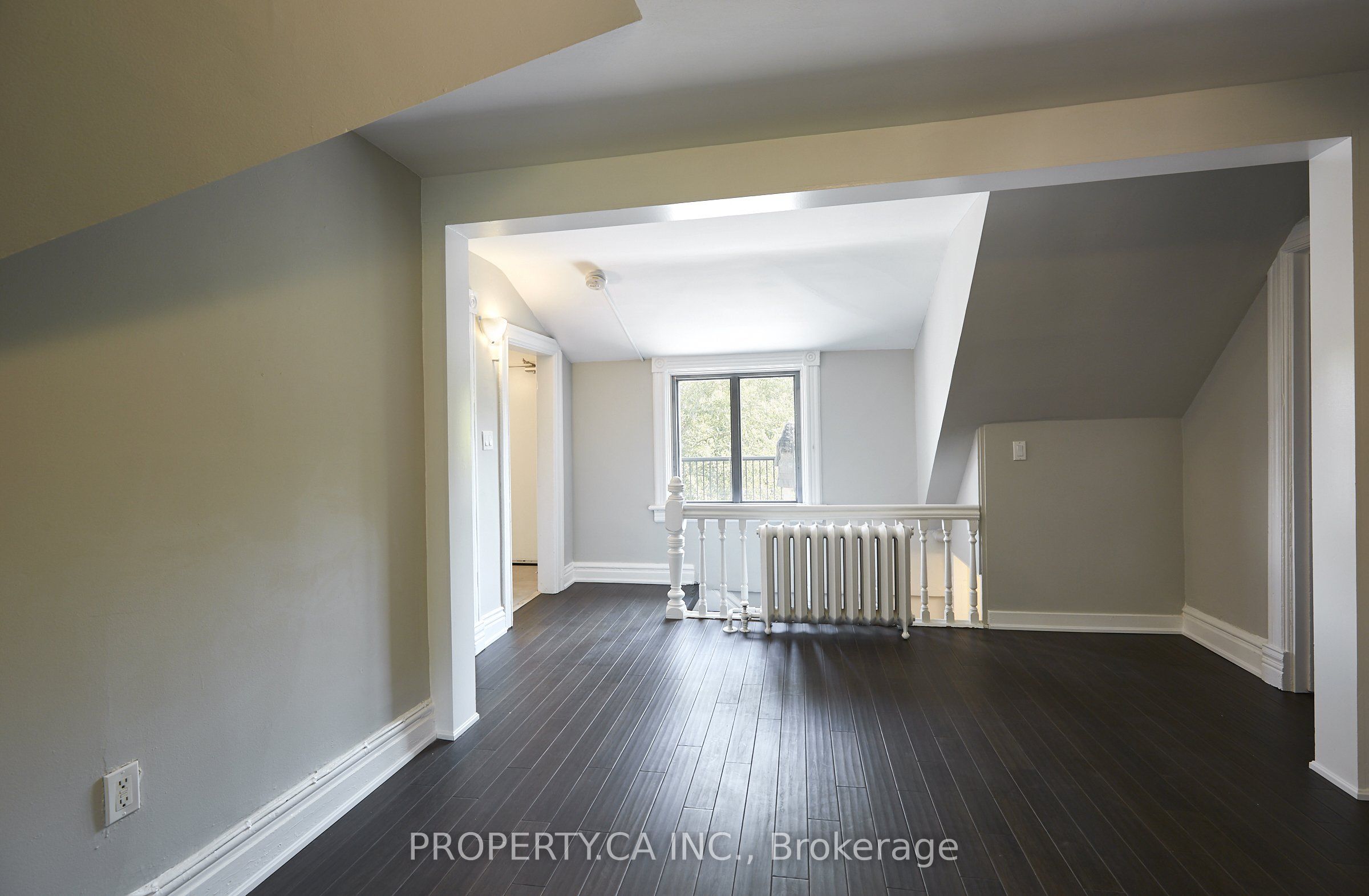 345 Gladstone Avenue Property Photo 46