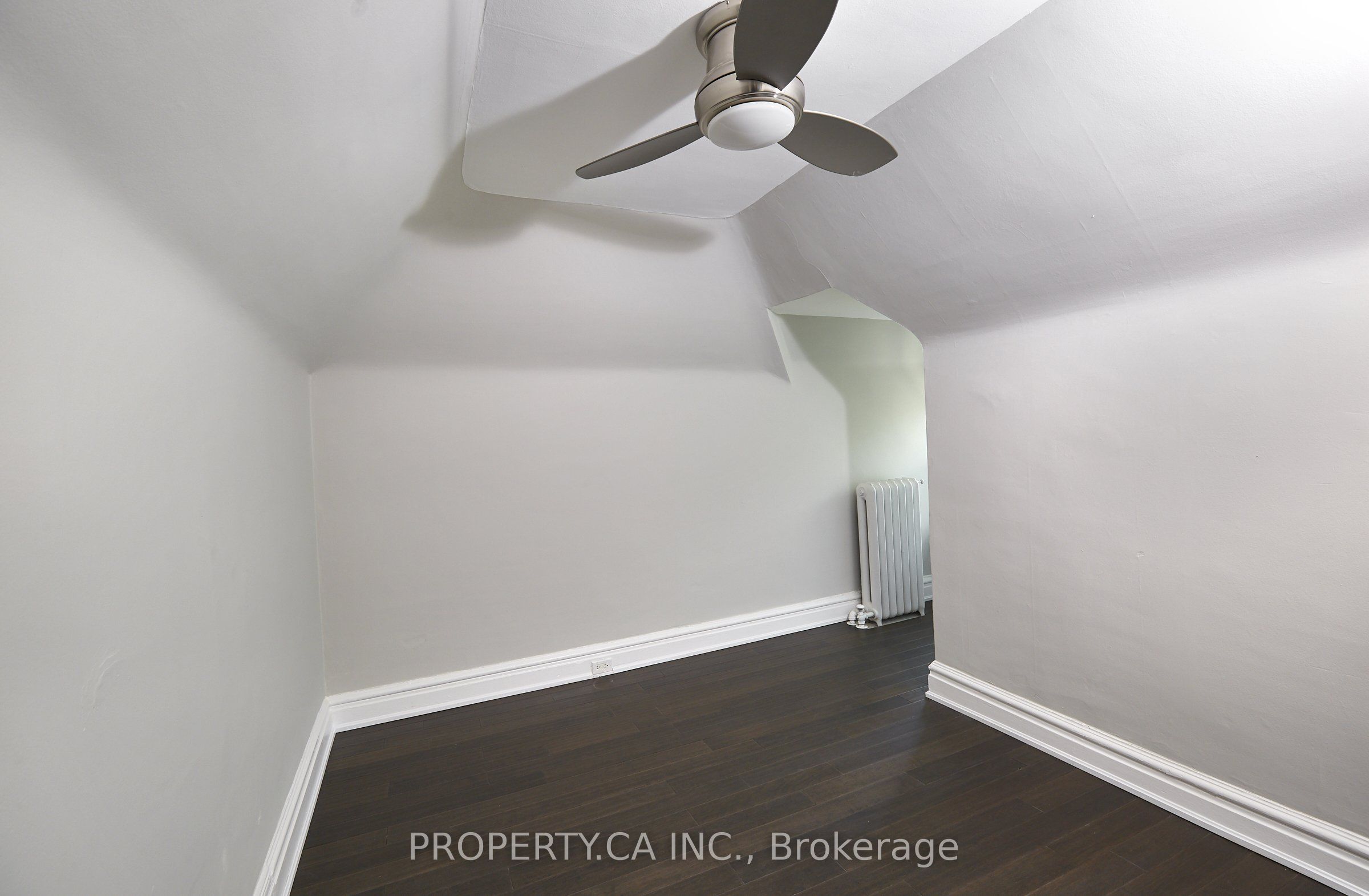345 Gladstone Avenue Property Photo 48