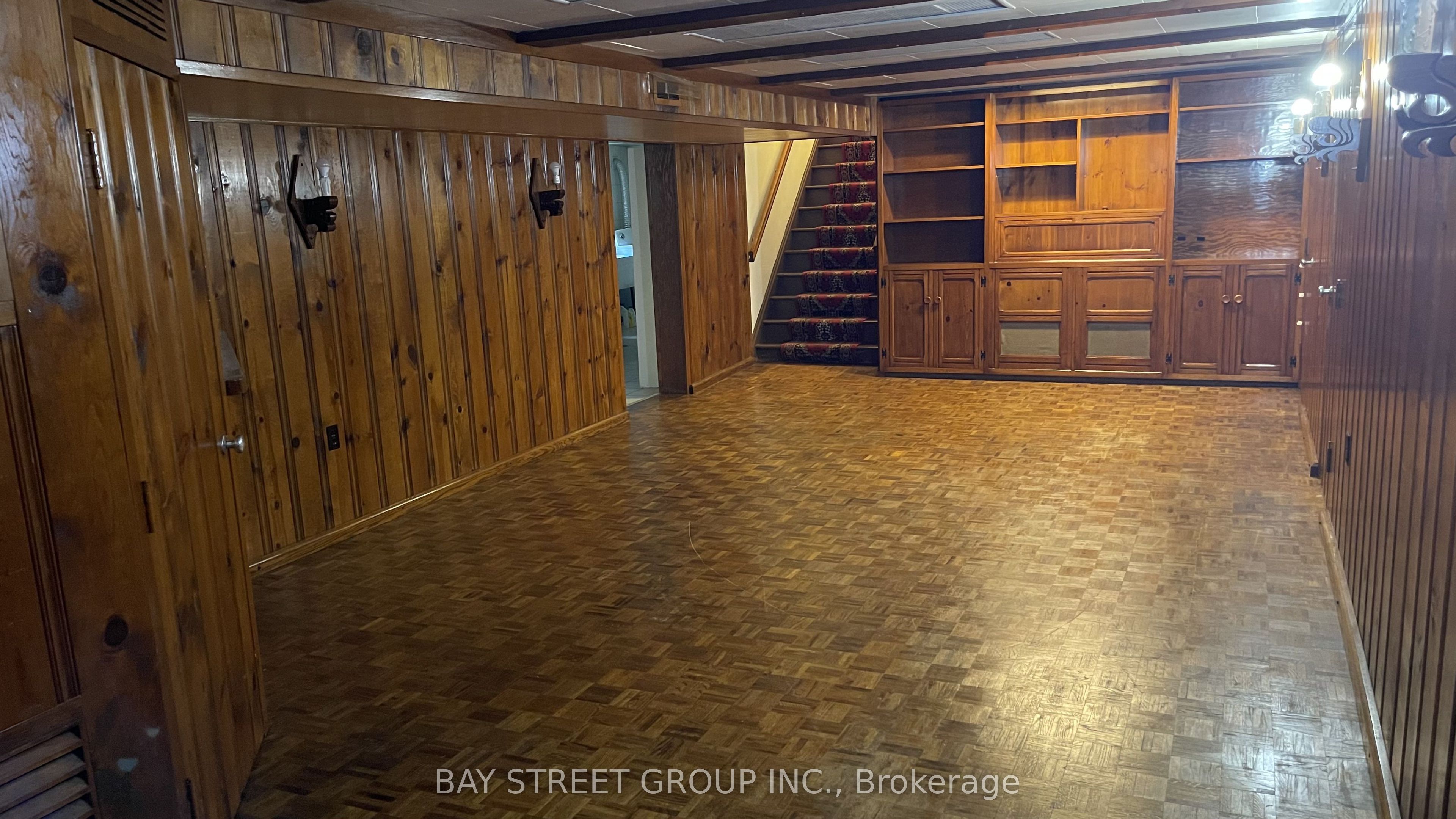 260 Moore Park Avenue Property Photo 16