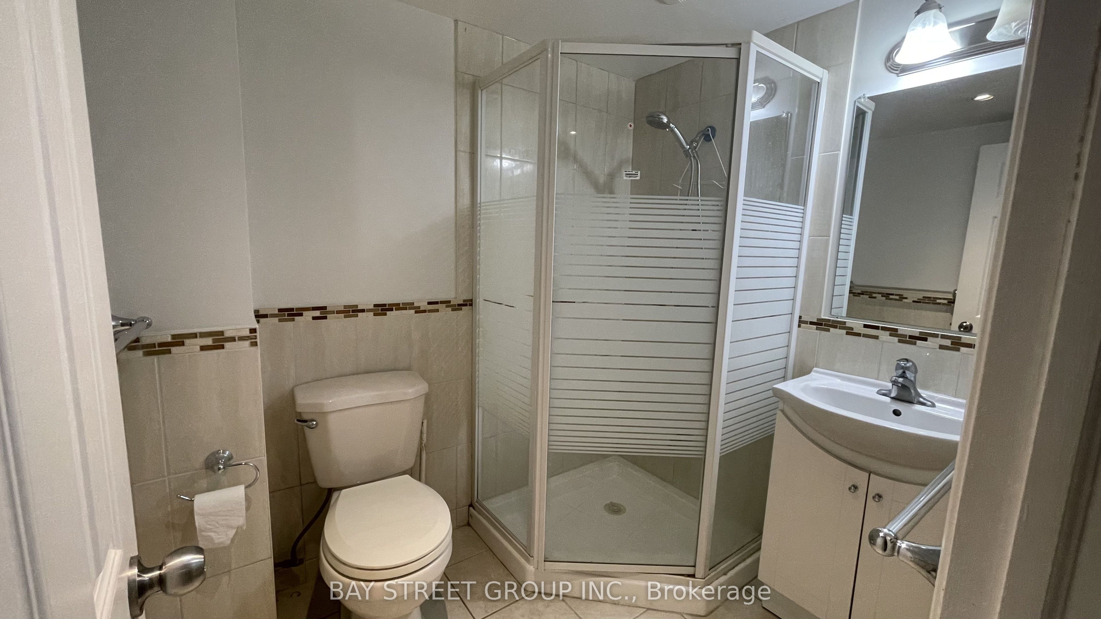 260 Moore Park Avenue Property Photo 20