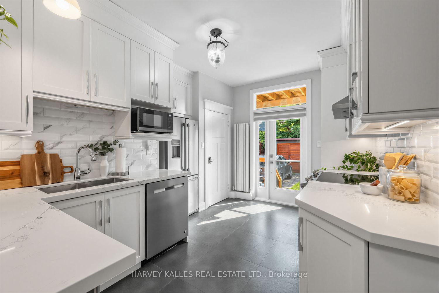 61 Appleton Avenue Property Photo 11