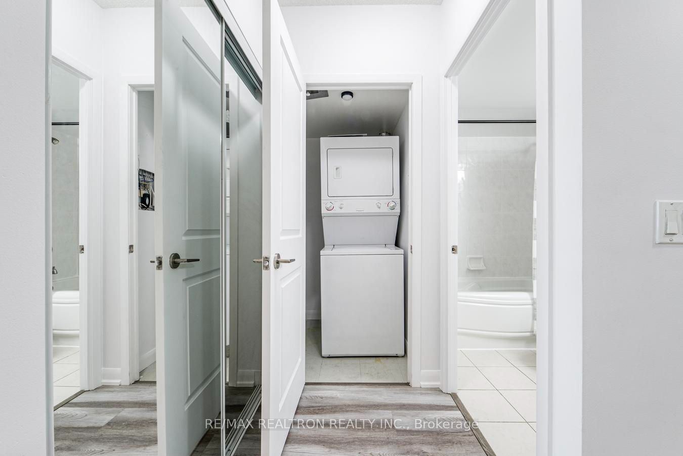 4968 Yonge Street 1505 Property Photo 20