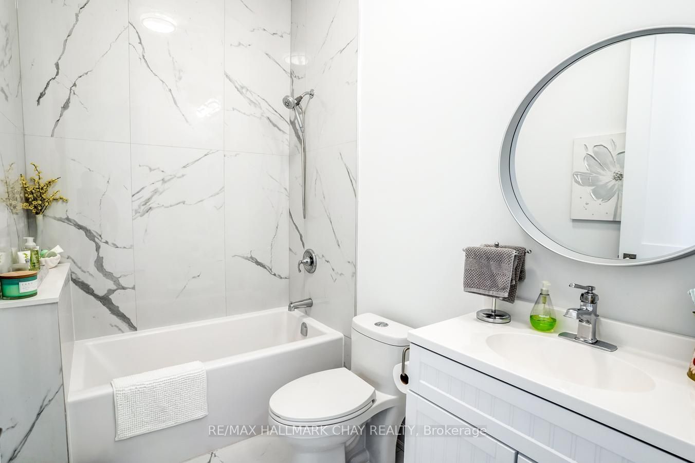 611 Northcliffe Boulevard Property Photo 16