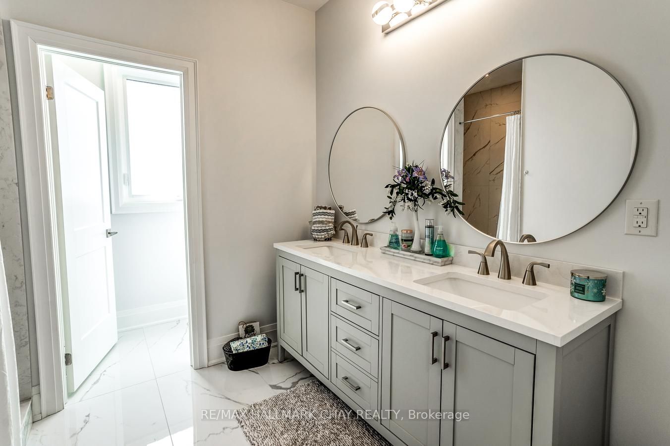 611 Northcliffe Boulevard Property Photo 25