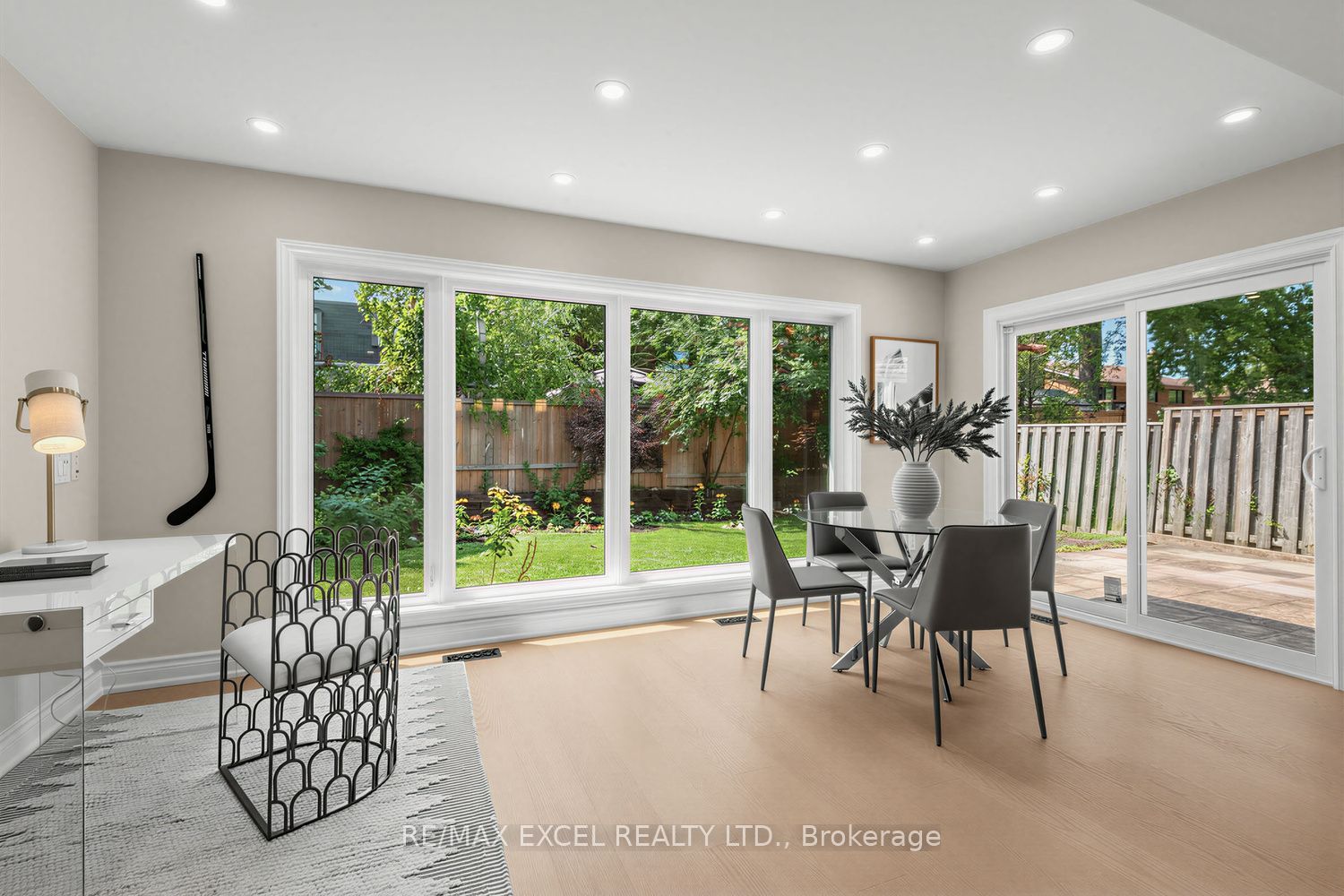 28 Robinter Drive Property Photo 12