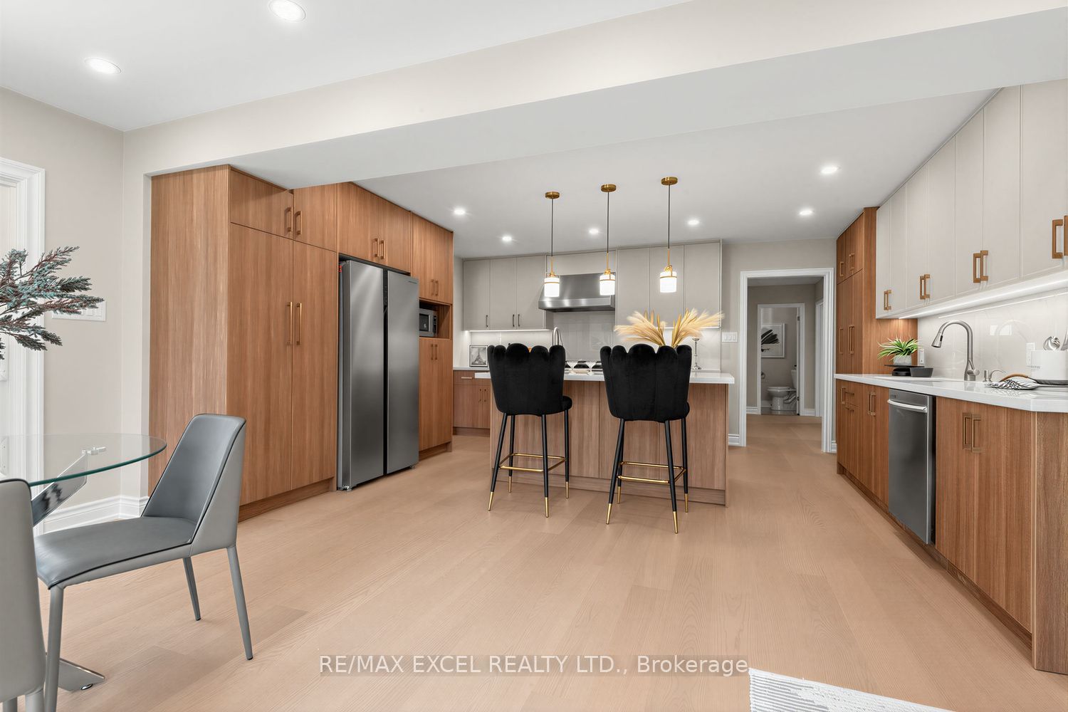 28 Robinter Drive Property Photo 13