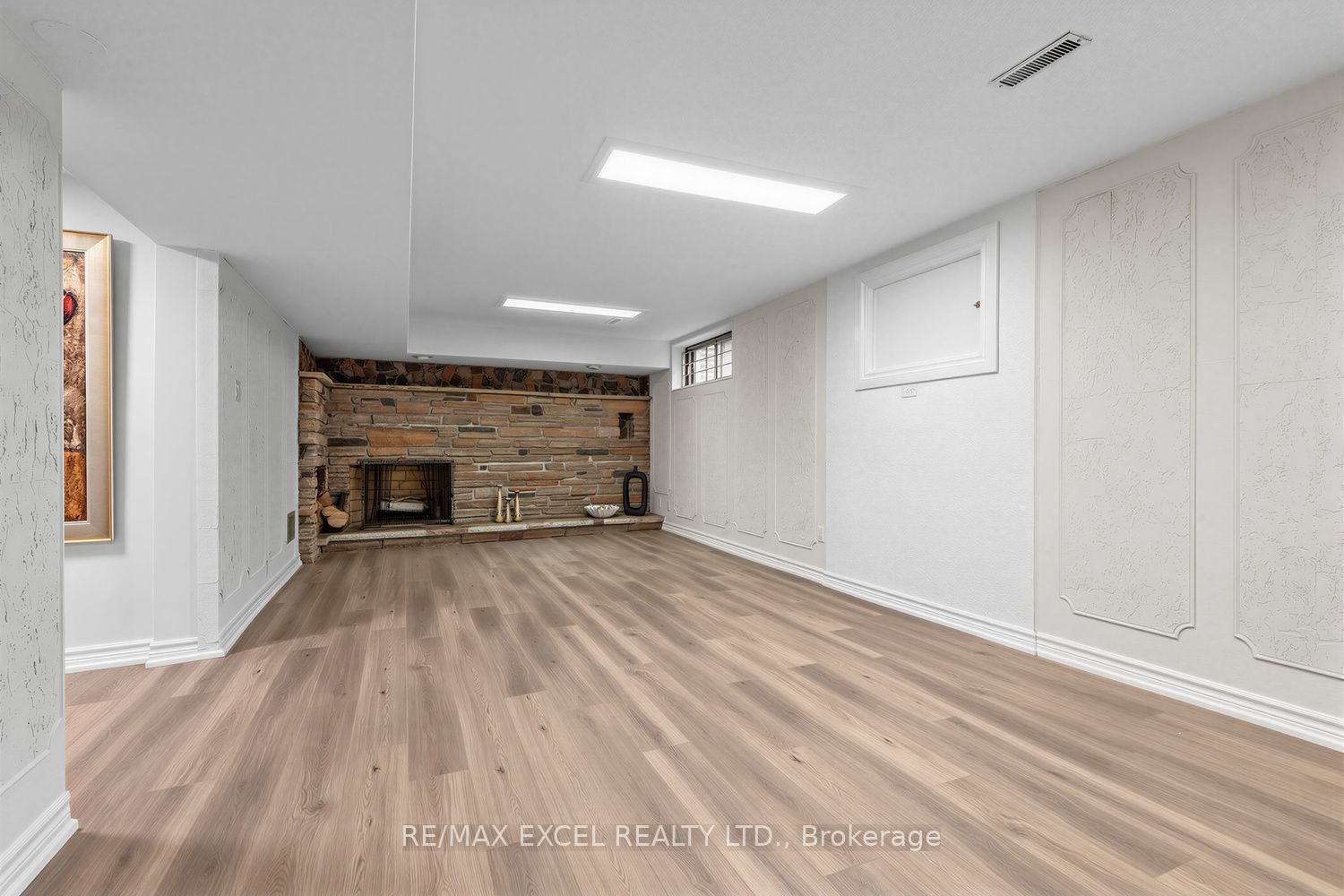 28 Robinter Drive Property Photo 33