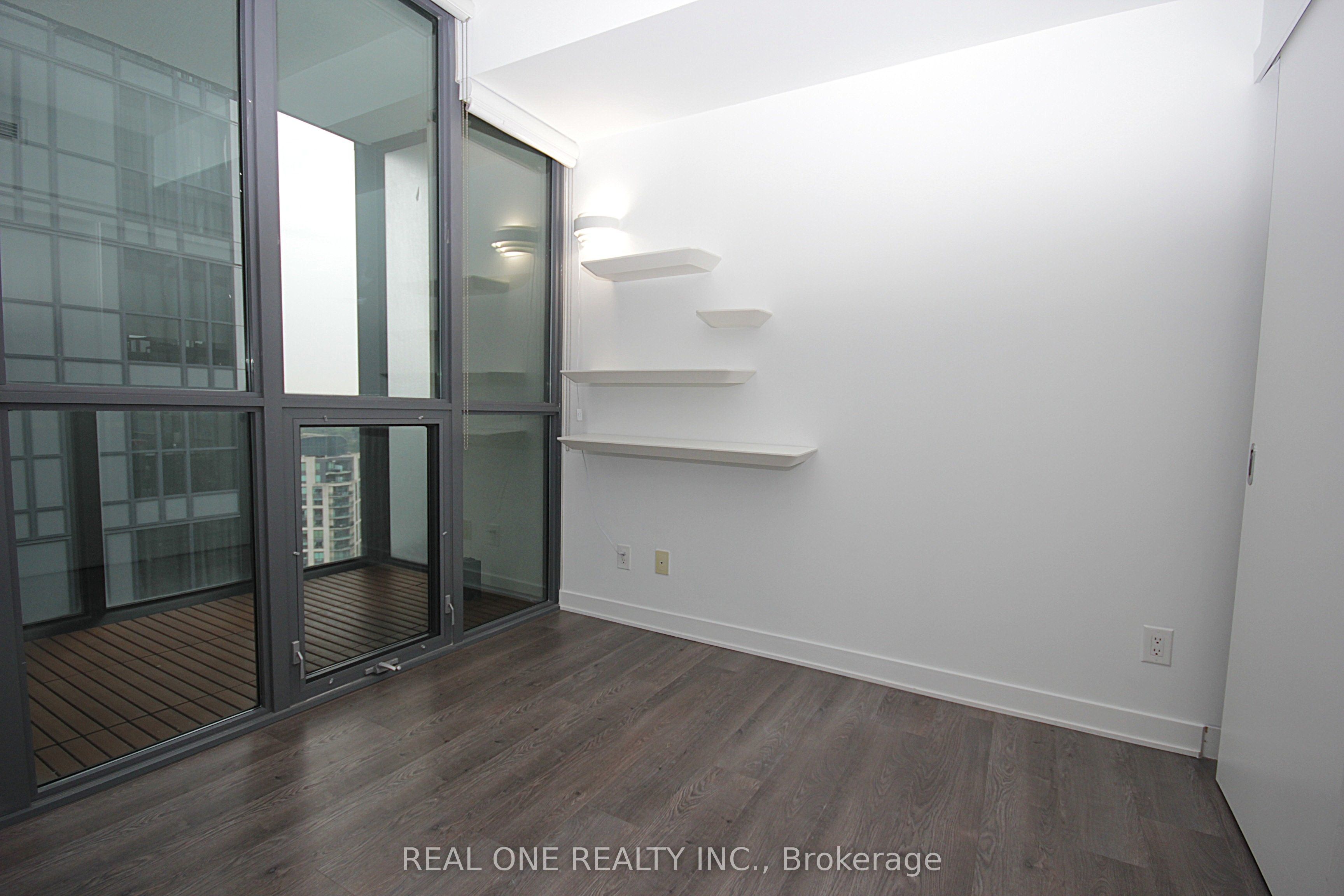 110 Charles Street E 3505 Property Photo 17